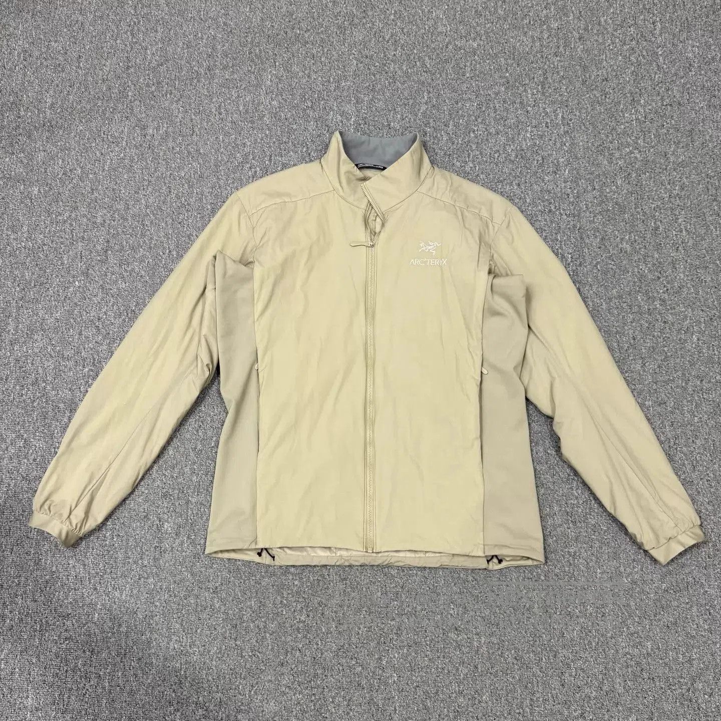 Arc'teryx Multi Color Light Jacket Size M. Size US M / EU 48-50 / 2 - 1 Thumbnail
