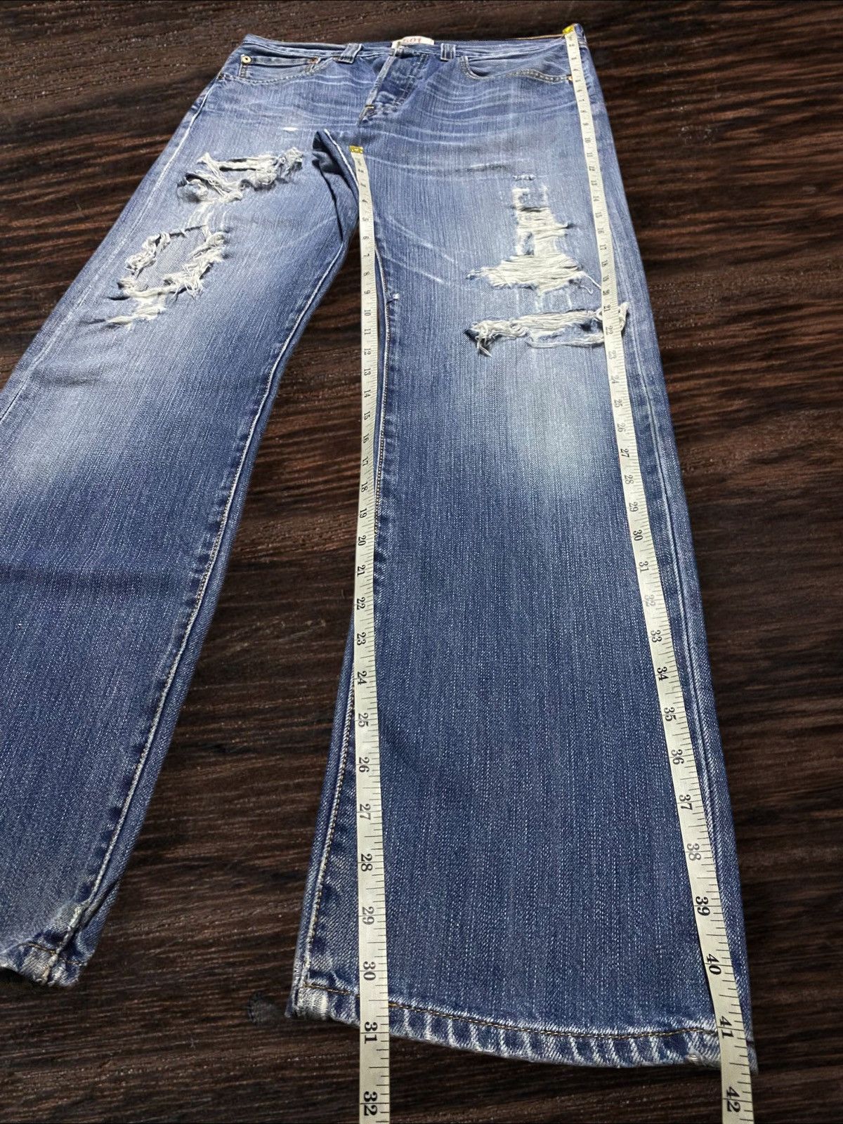 Levi's Vintage Clothing Vintage Levis 501 Ripped Loose Jeans Size US 32 / EU 48 - 19 Thumbnail