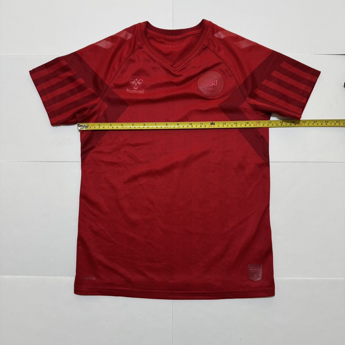 Hummel Hummel Denmark National Team 2022/23 Football Soccer Jersey Size US XS / EU 42 / 0 - 3 Thumbnail