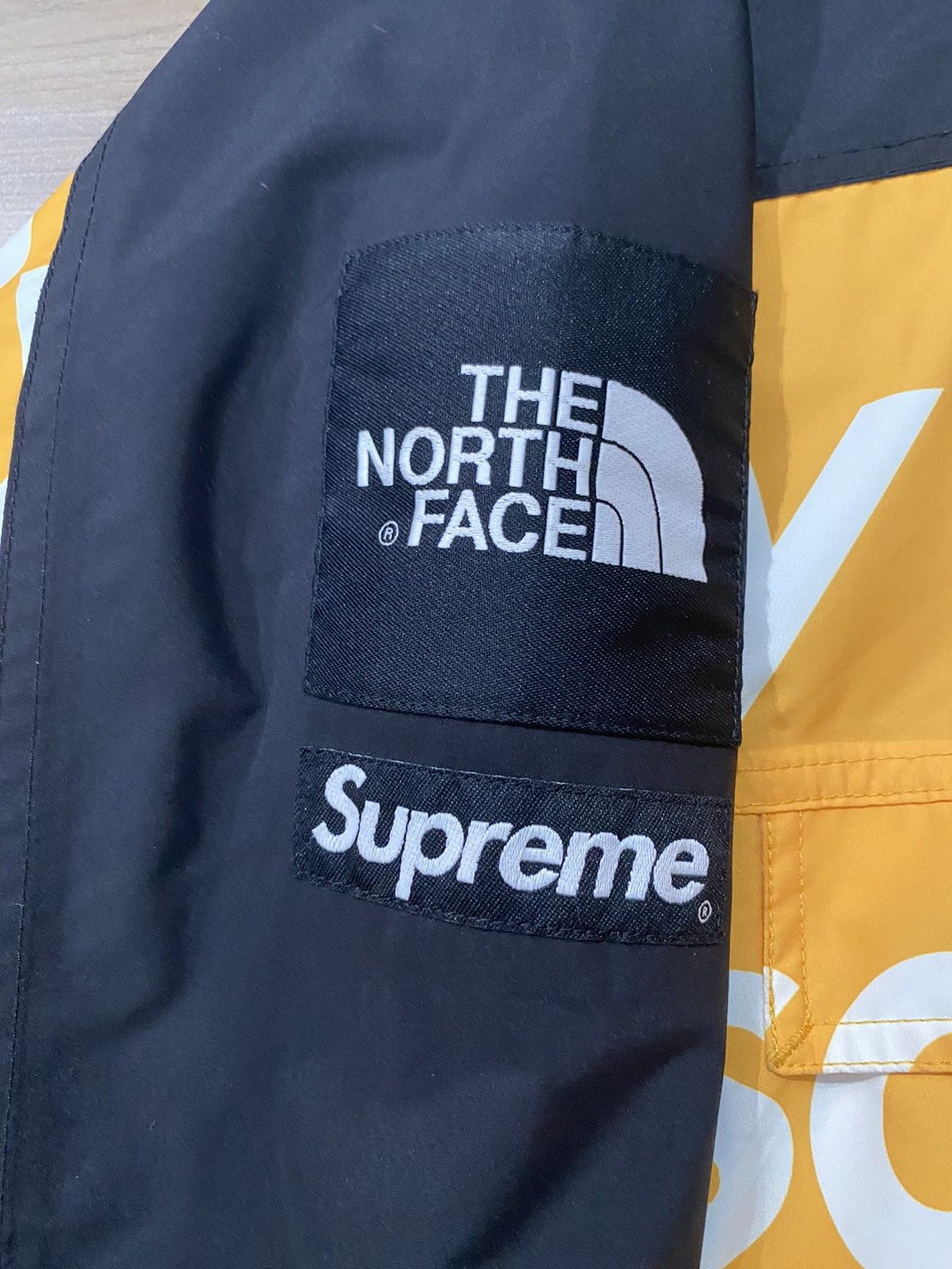 Supreme × The North Face SUPREME THE NORTH FACE BY ANY MEANS MOUNTAIN JACKET L FW15 Size US L / EU 52-54 / 3 - 2 Thumbnail