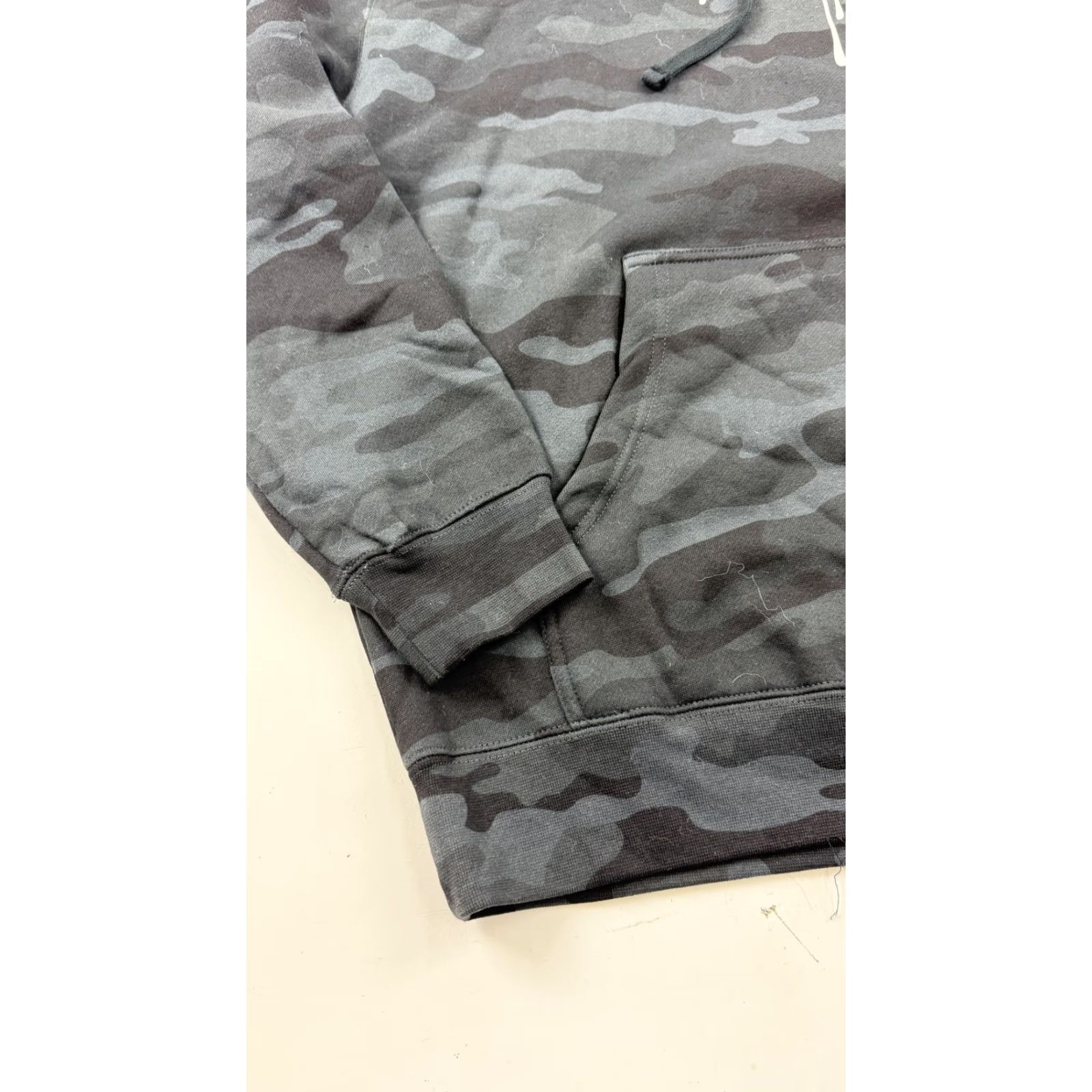 Vintage Pacific Northfresh Hoodie Mens Medium Black Camo Drip Mountain Graphic Size US M / EU 48-50 / 2 - 2 Thumbnail