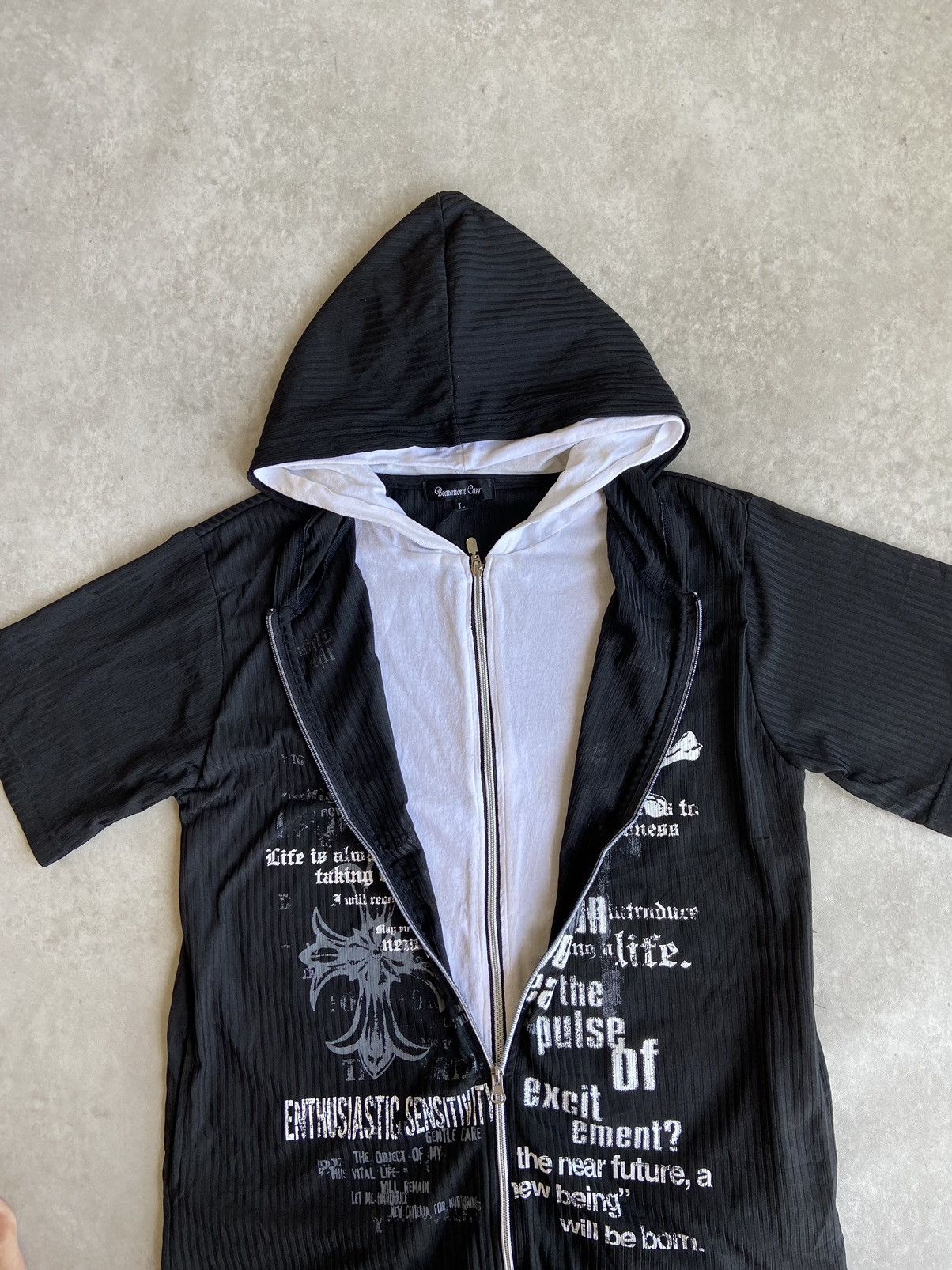 If Six Was Nine × Japanese Brand × Le Grande Bleu (L.G.B.) Beaumont Carr Short Hoodie Ifsixwasnine Style PunkGothc Size US L / EU 52-54 / 3 - 4 Thumbnail