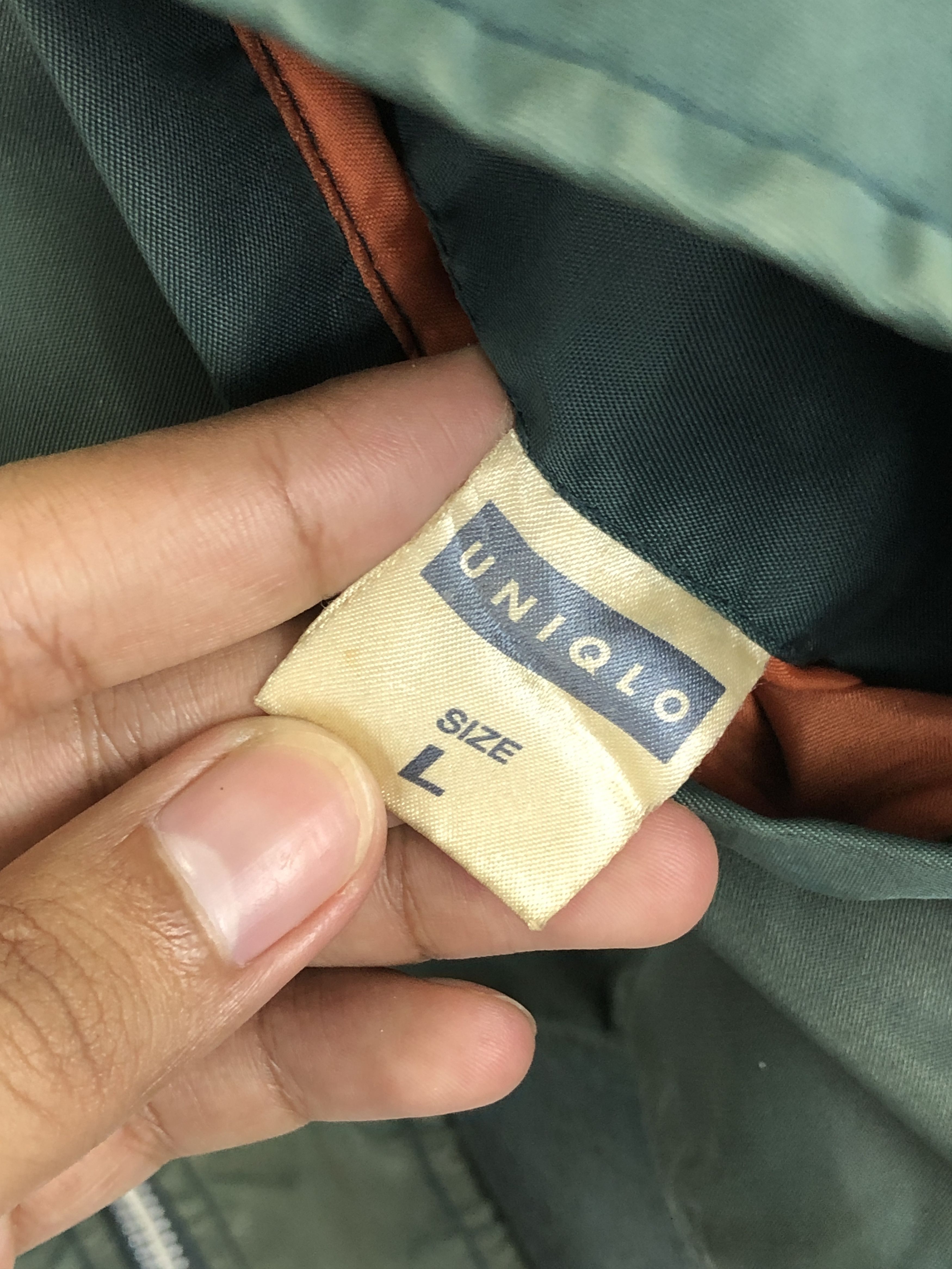 Japanese Brand Vintage Uniqlo Sun Faded Bomber Jacket Trashed J1662 Size US L / EU 52-54 / 3 - 7 Thumbnail