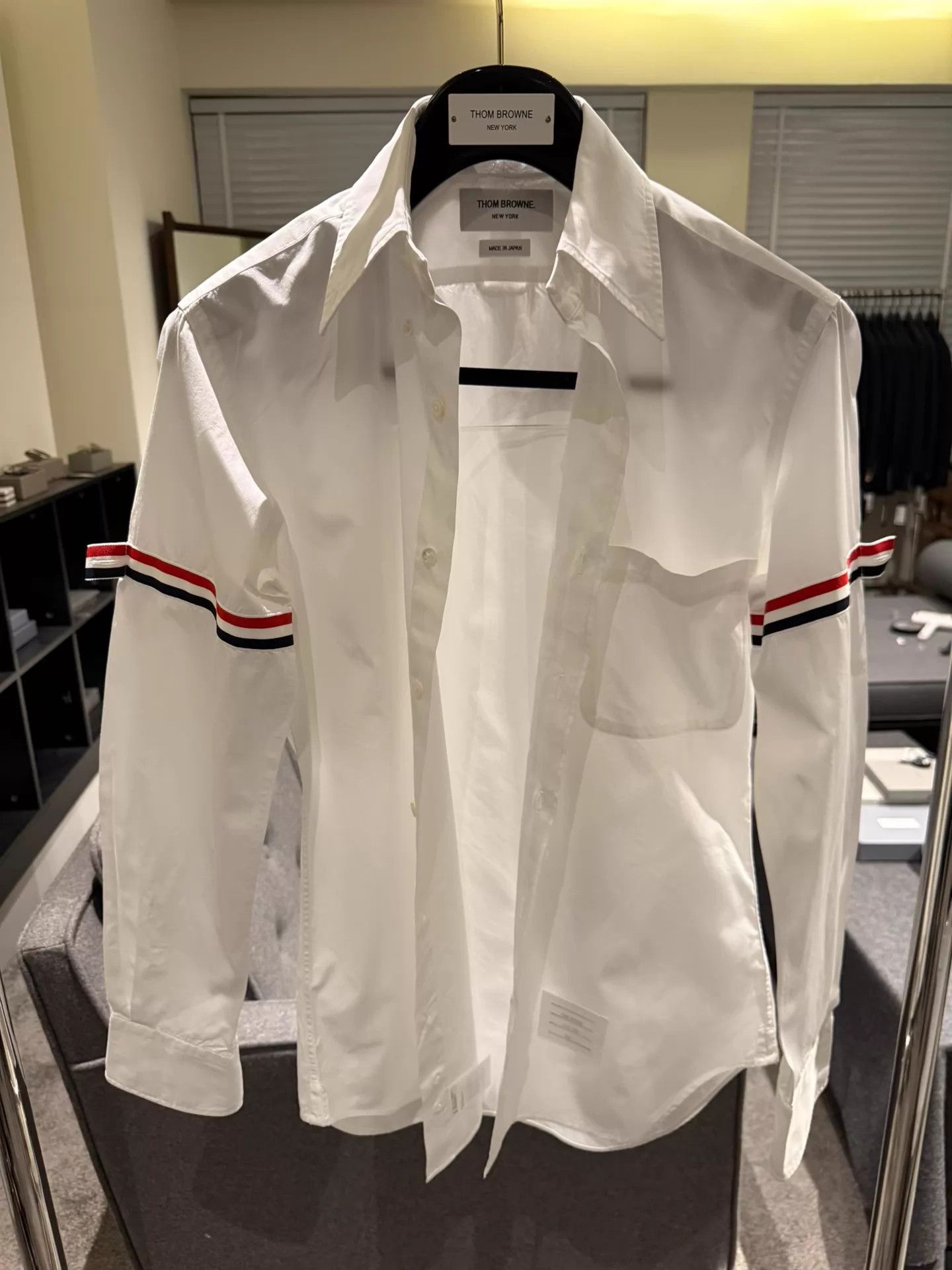 Thom Browne Thom Browne Double Sleeve Badge Poplin Shirt S1 Size US S / EU 44-46 / 1 - 1 Thumbnail
