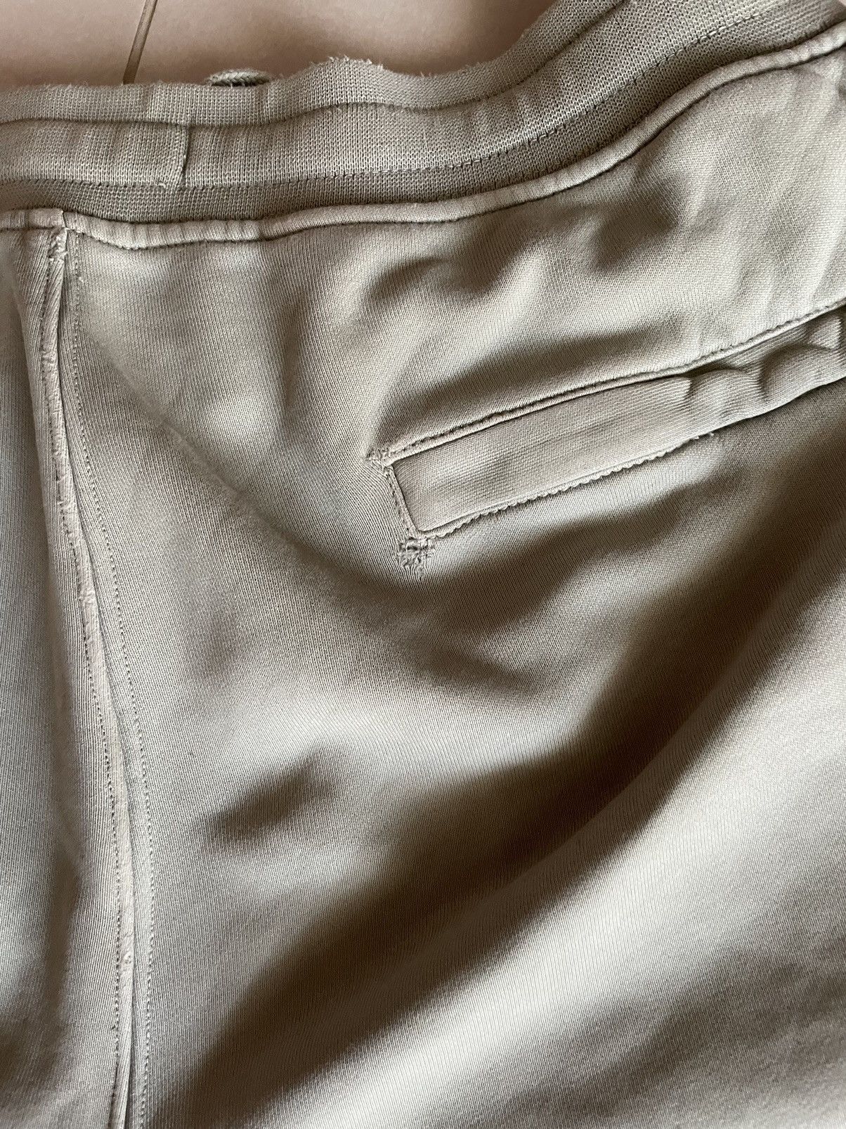 Stone Island Stone island cargo shorts Size US 32 / EU 48 - 11 Thumbnail