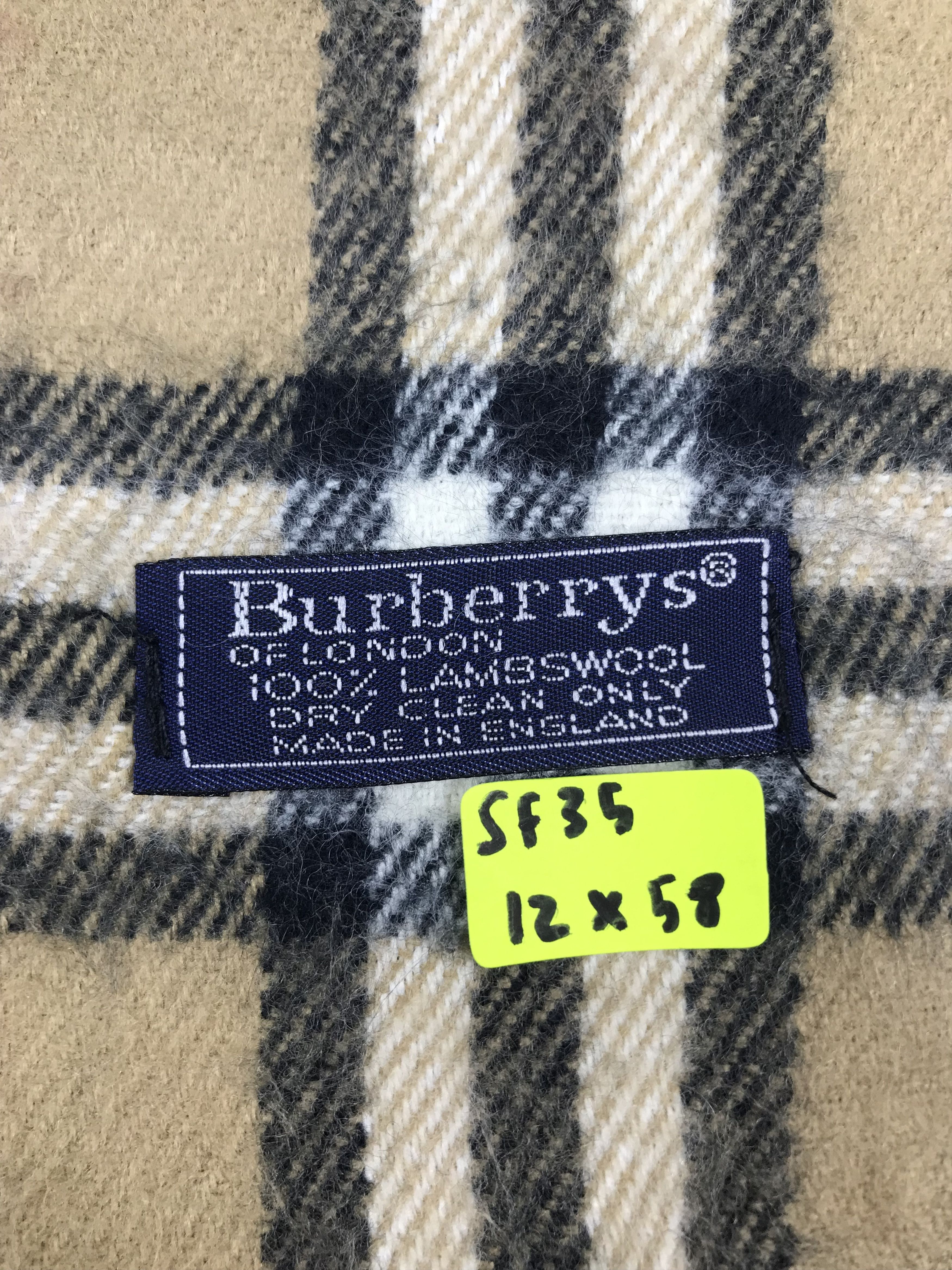 Burberry Burberry Scarf / Muffler / Neckwear Size ONE SIZE - 5 Thumbnail