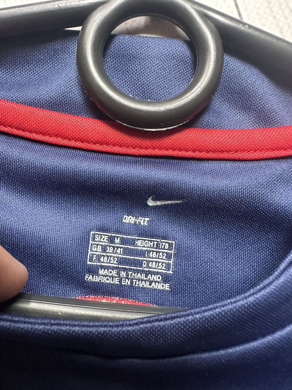 Nike × Vintage Vintage Nike Barcelona soccer jersey size M logo Size US M / EU 48-50 / 2 - 5 Thumbnail