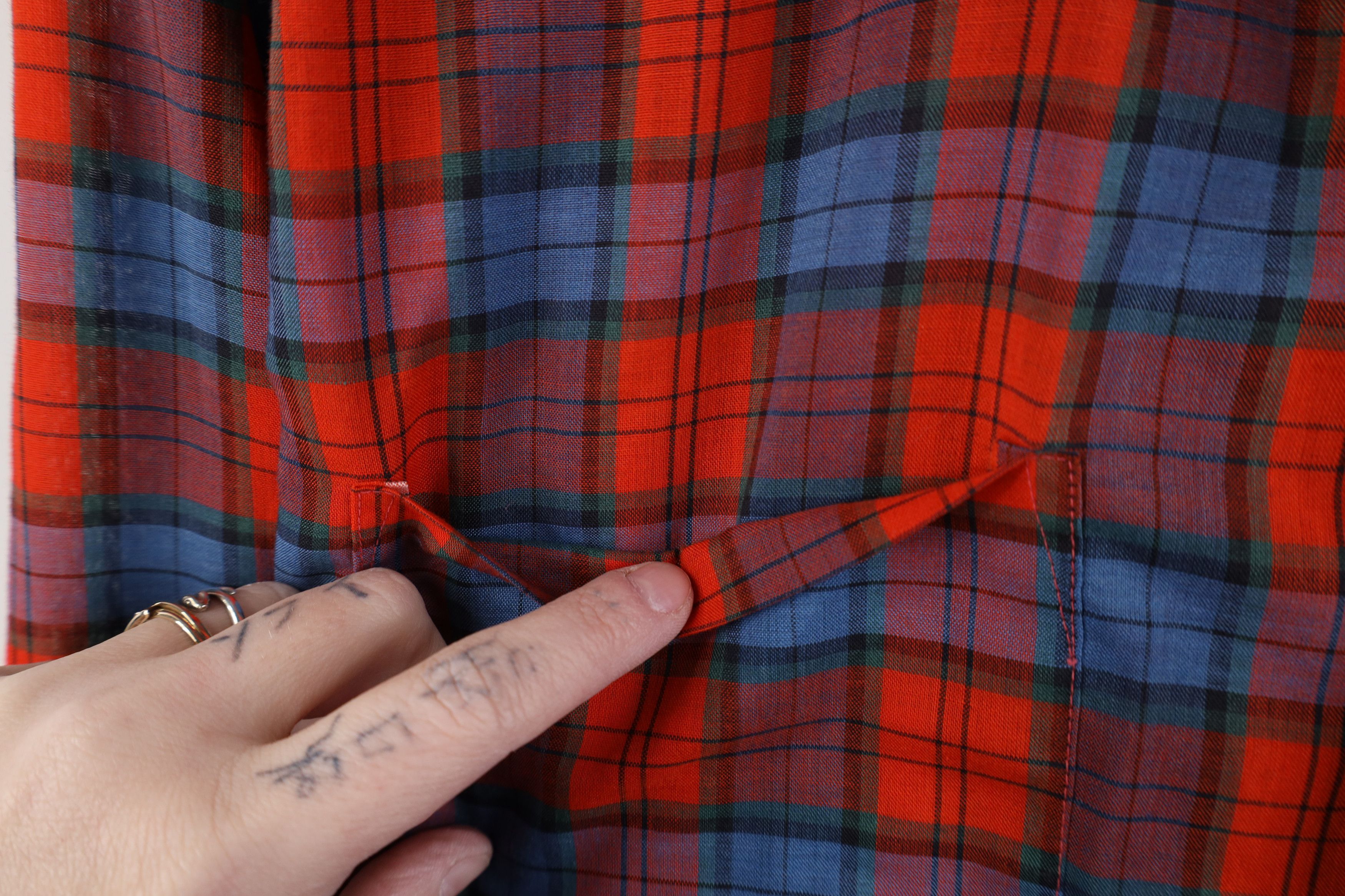 Vintage Vintage 60s Streetwear Collared Button Shirt Red Plaid Size US M / EU 48-50 / 2 - 6 Thumbnail