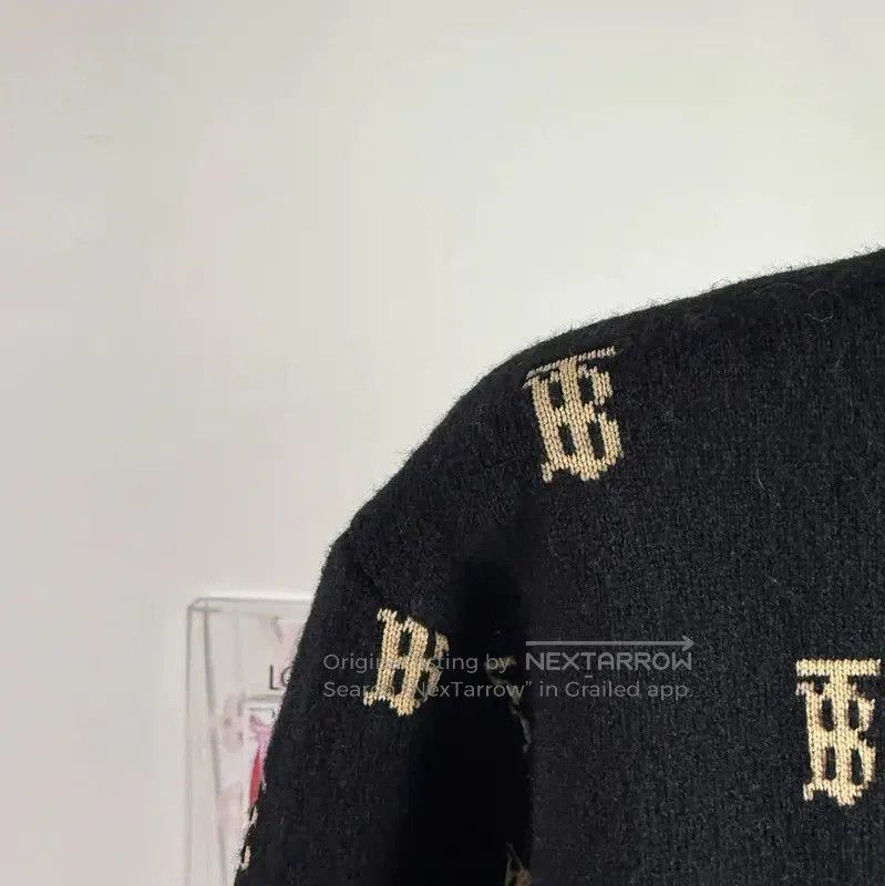 Burberry Burberry Women's Colorblock Wool Cardigan. Size S / US 4 / IT 40 - 3 Thumbnail