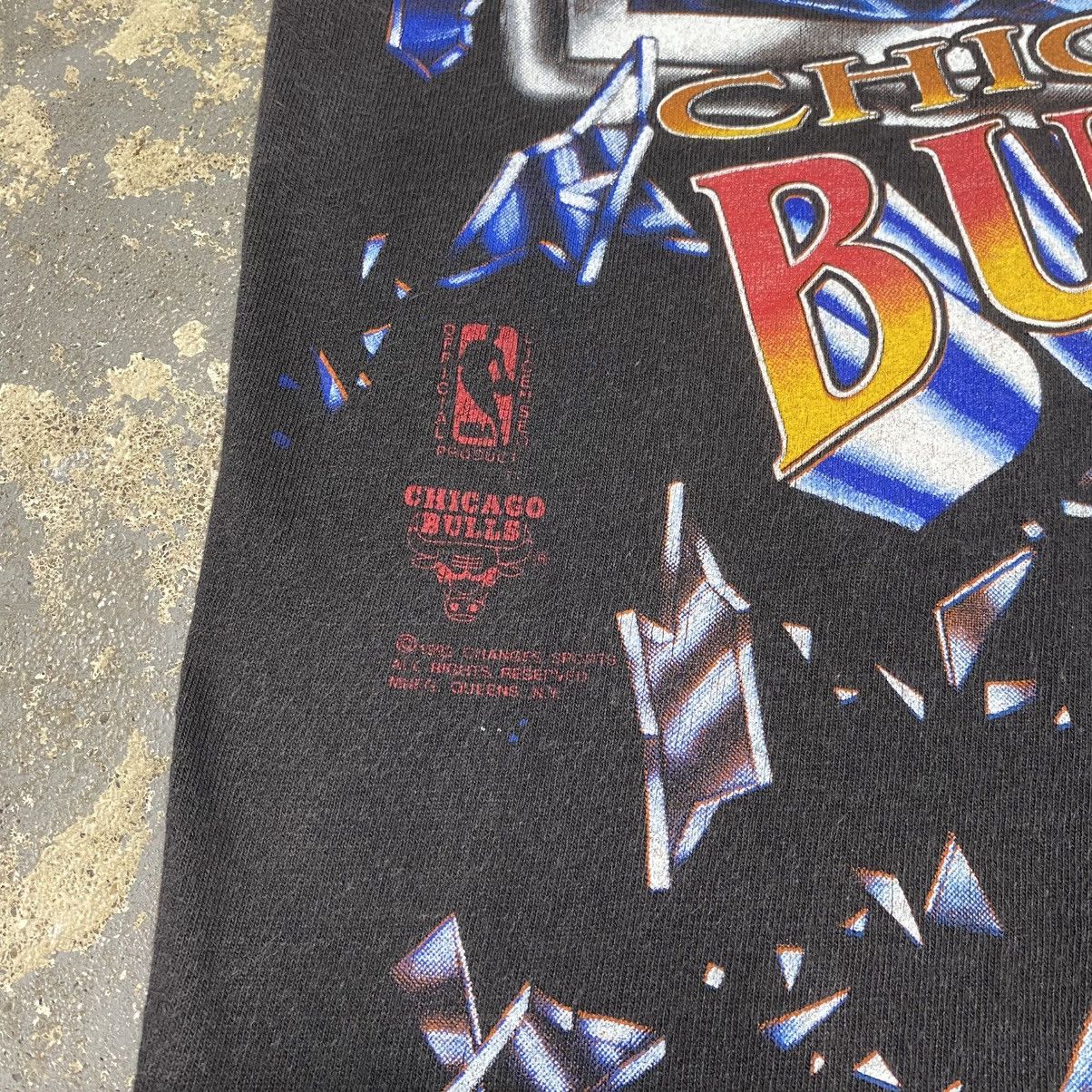 NBA × Vintage Vintage Chicago Bulls Shattered Backboard 1992 NBA Tshirt Size US L / EU 52-54 / 3 - 9 Thumbnail