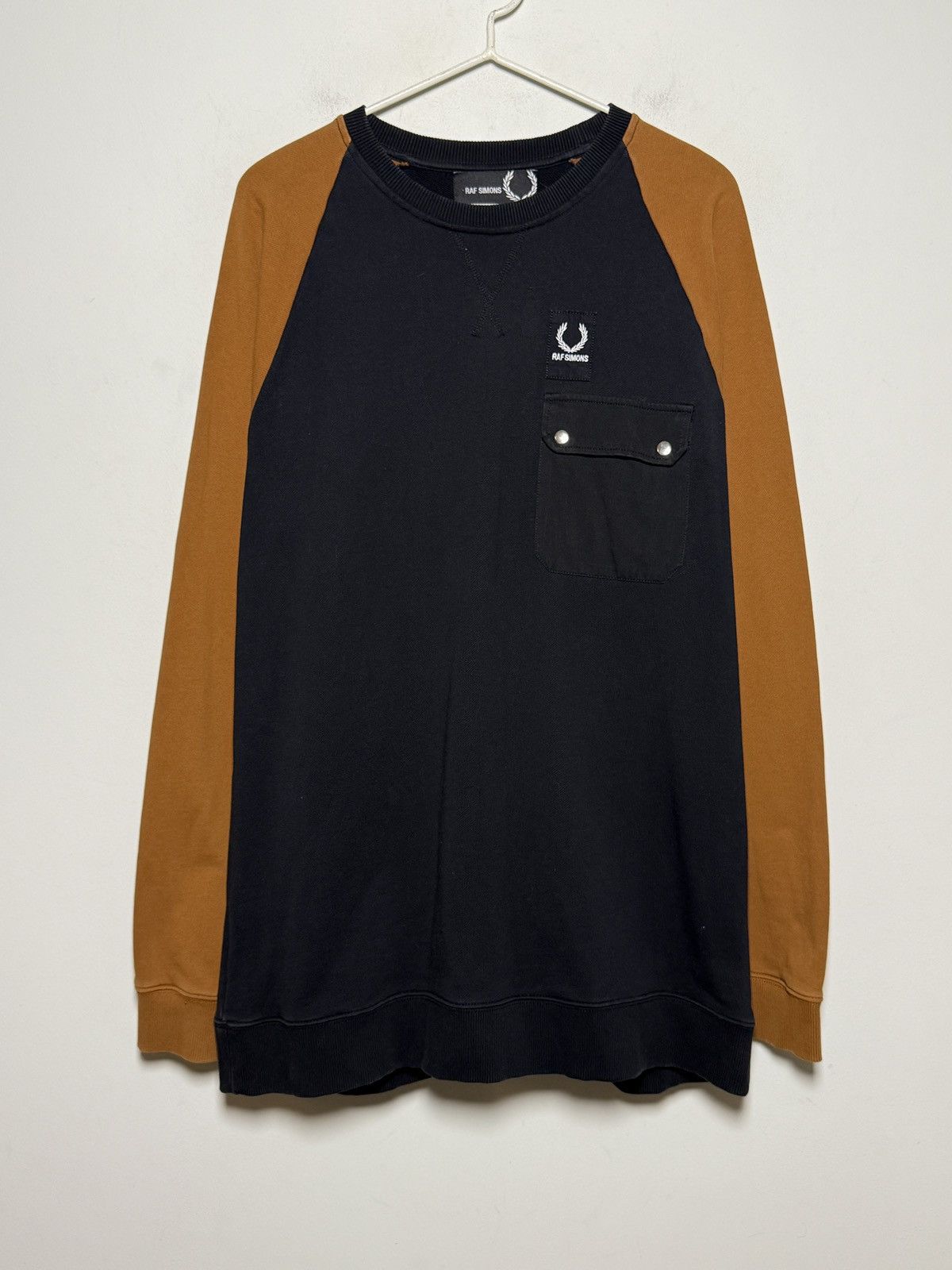 Raf Simons Raf Simons x Fred Perry long sleeve sweatshirt in cotton Size US L / EU 52-54 / 3 - 3 Thumbnail