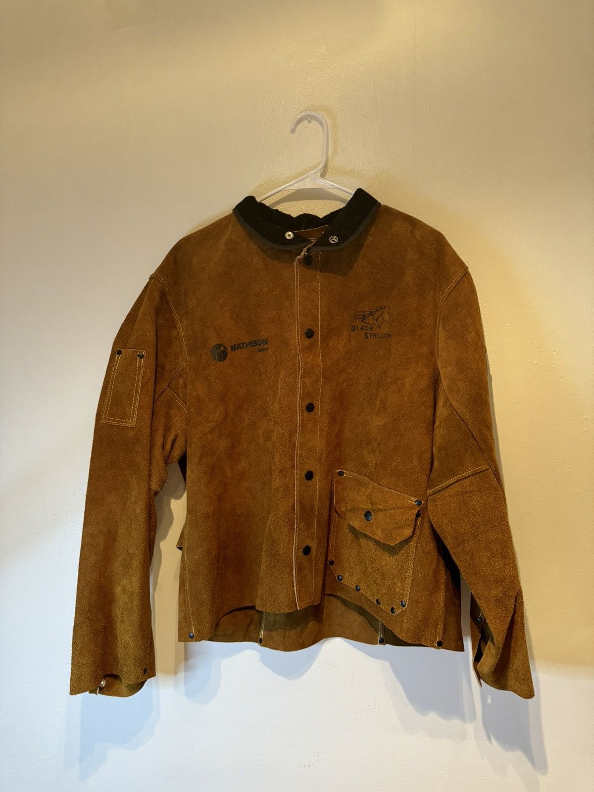 Other Black Stallion Size L Genuine Cowhide Welding Jacket Size US L / EU 52-54 / 3 - 1 Thumbnail
