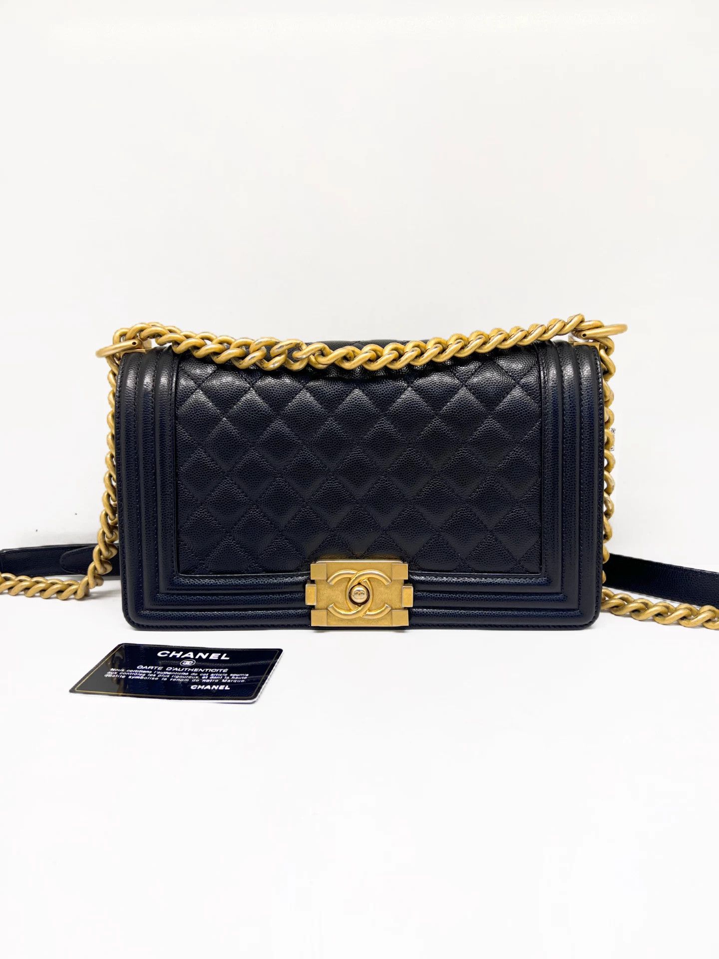 Chanel Pre-loved Bag Very good condition Size ONE SIZE - 1 Thumbnail