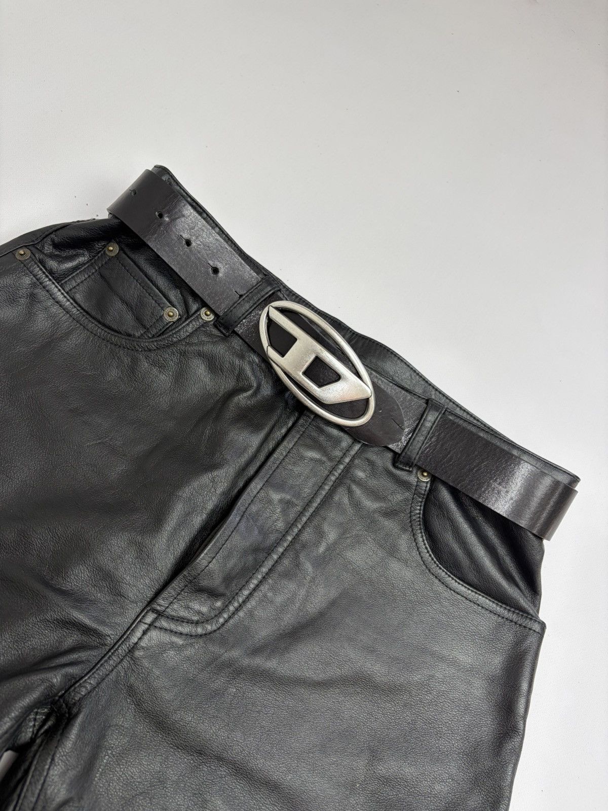 Diesel Vintage y2k Diesel Oval Logo Leather Belt Statement Buckl Size ONE SIZE - 5 Thumbnail