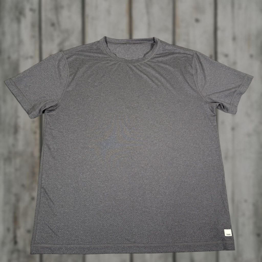 Vuori Vuori Shirt Mens XL Gray Tradewind Performance Tee Stretch Athletic Work Out Gym Size US XL / EU 56 / 4 - 1 Thumbnail