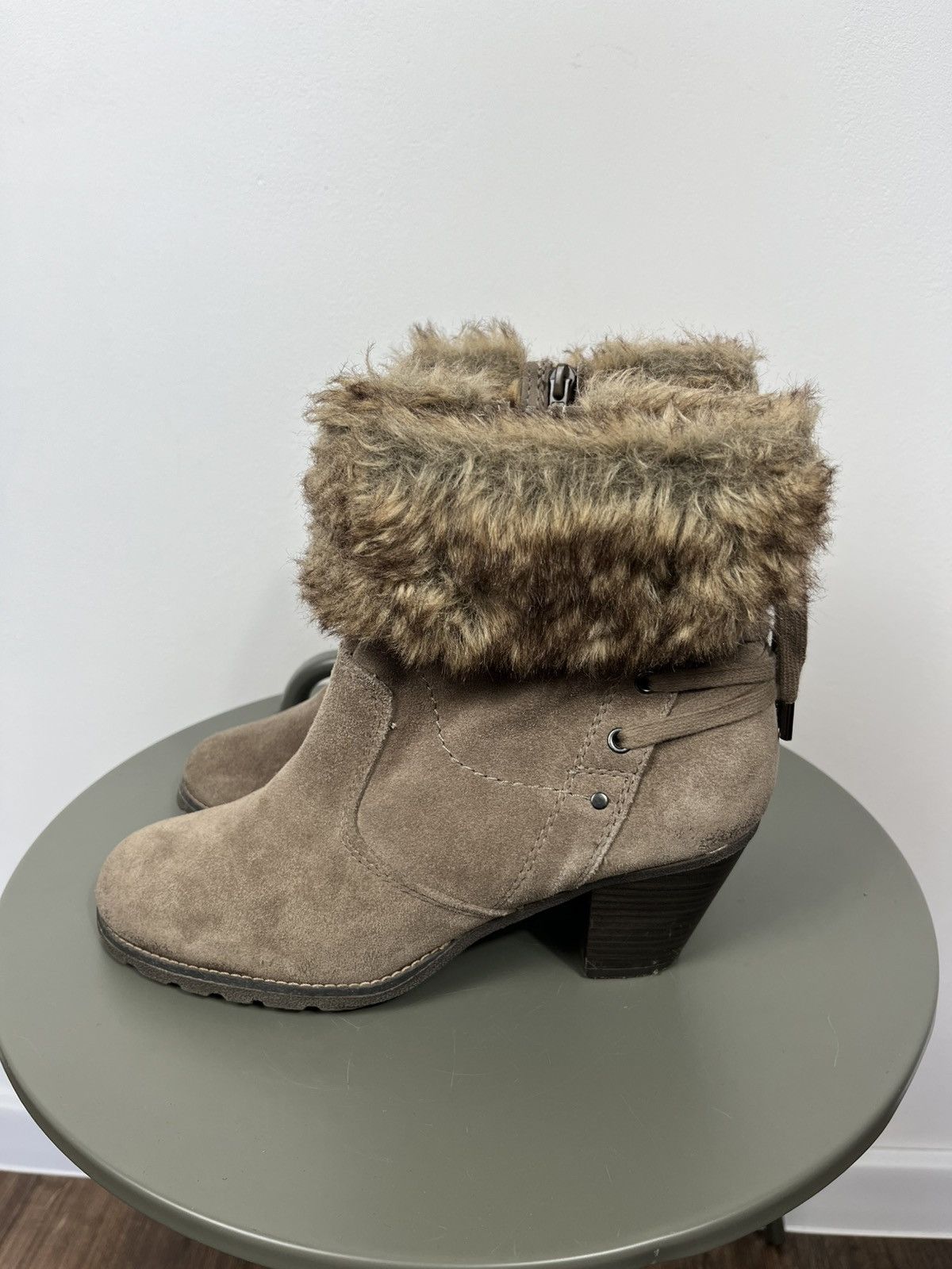 Other Womens Brown Suede Fur Cuff Ankle Boots Lace Up Side Zip 40 Size US 9 / IT 39 - 3 Thumbnail
