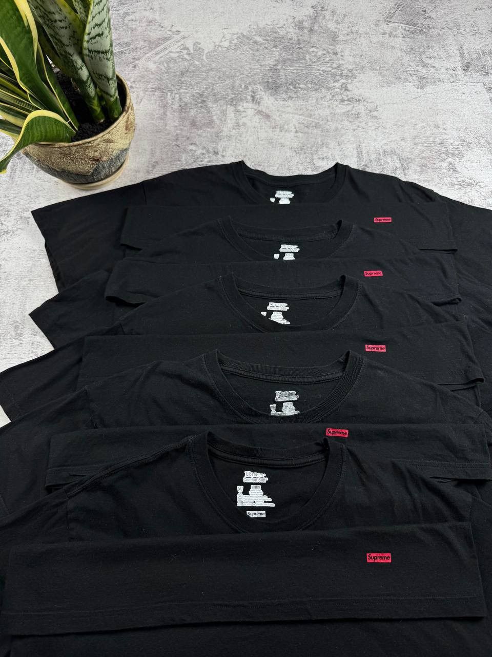 Supreme x5 Supreme Hanes Men’s M Size Black Comfort Soft Basic Cotton Jersey T-Shirt Tee Size US M / EU 48-50 / 2 - 5 Thumbnail