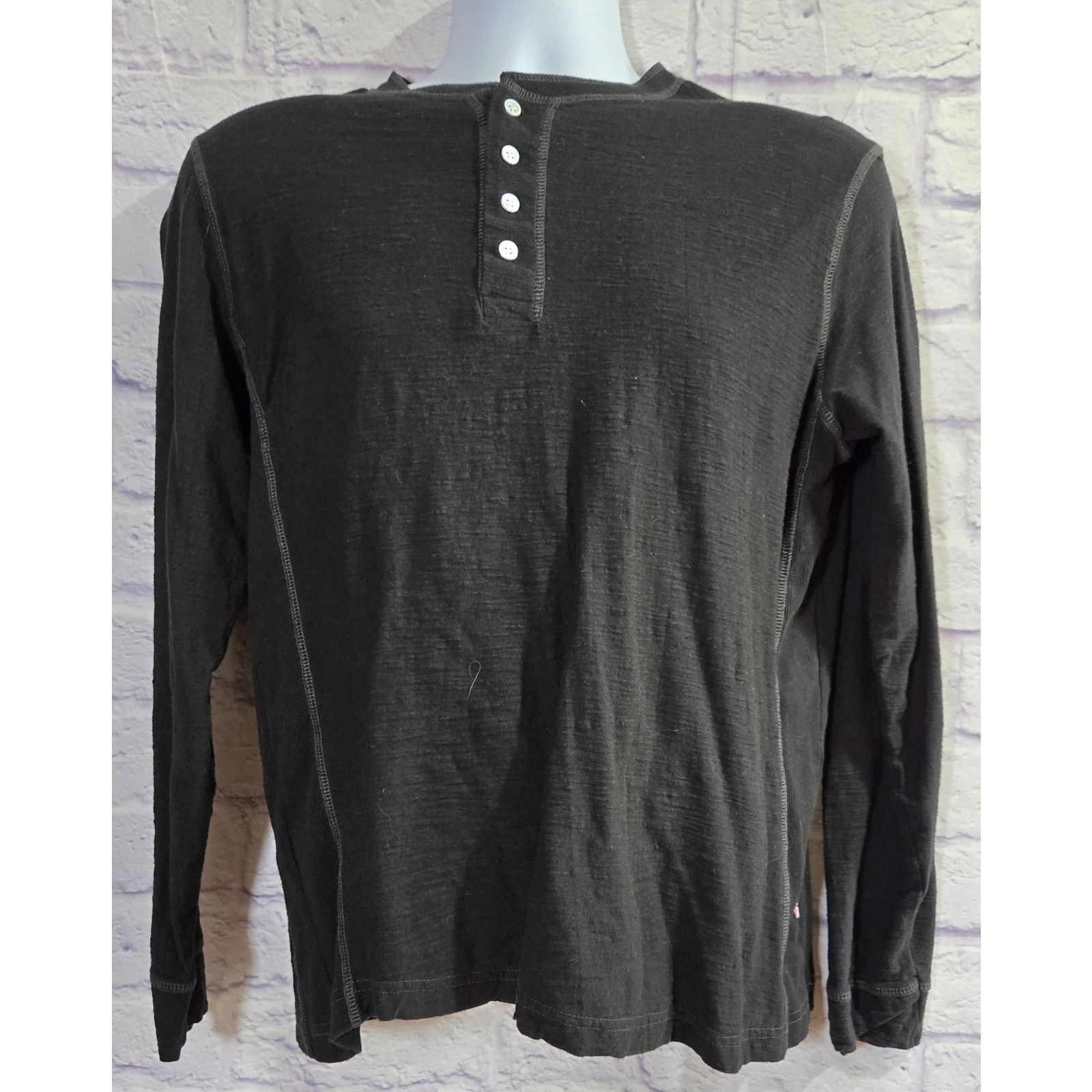 Other Lions Crest Black Long Sleeve Henley Men Shirt M Lightweight Size US M / EU 48-50 / 2 - 1 Thumbnail