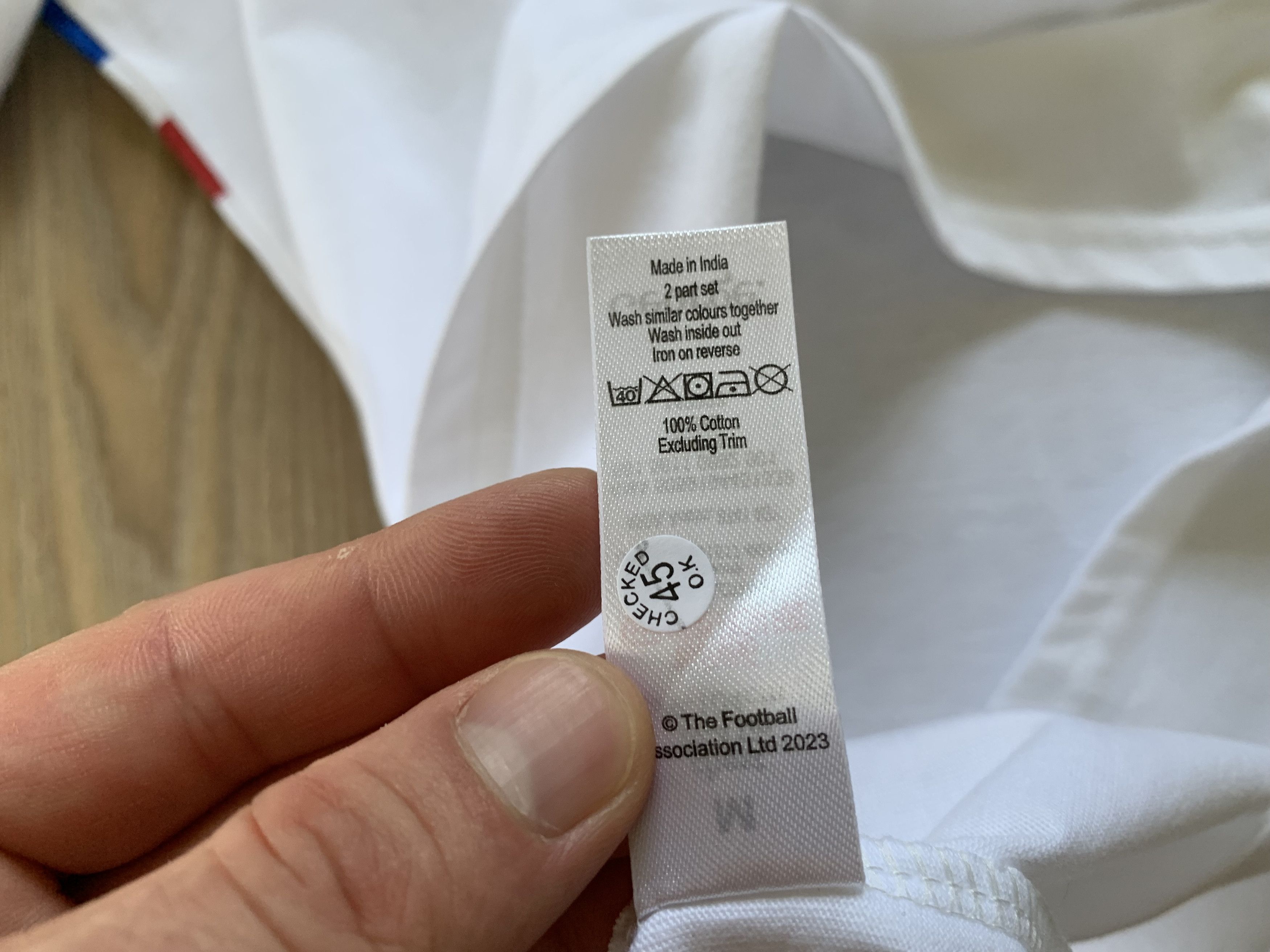 Other England Cotton Big Logo White T Shirt Size US M / EU 48-50 / 2 - 11 Thumbnail
