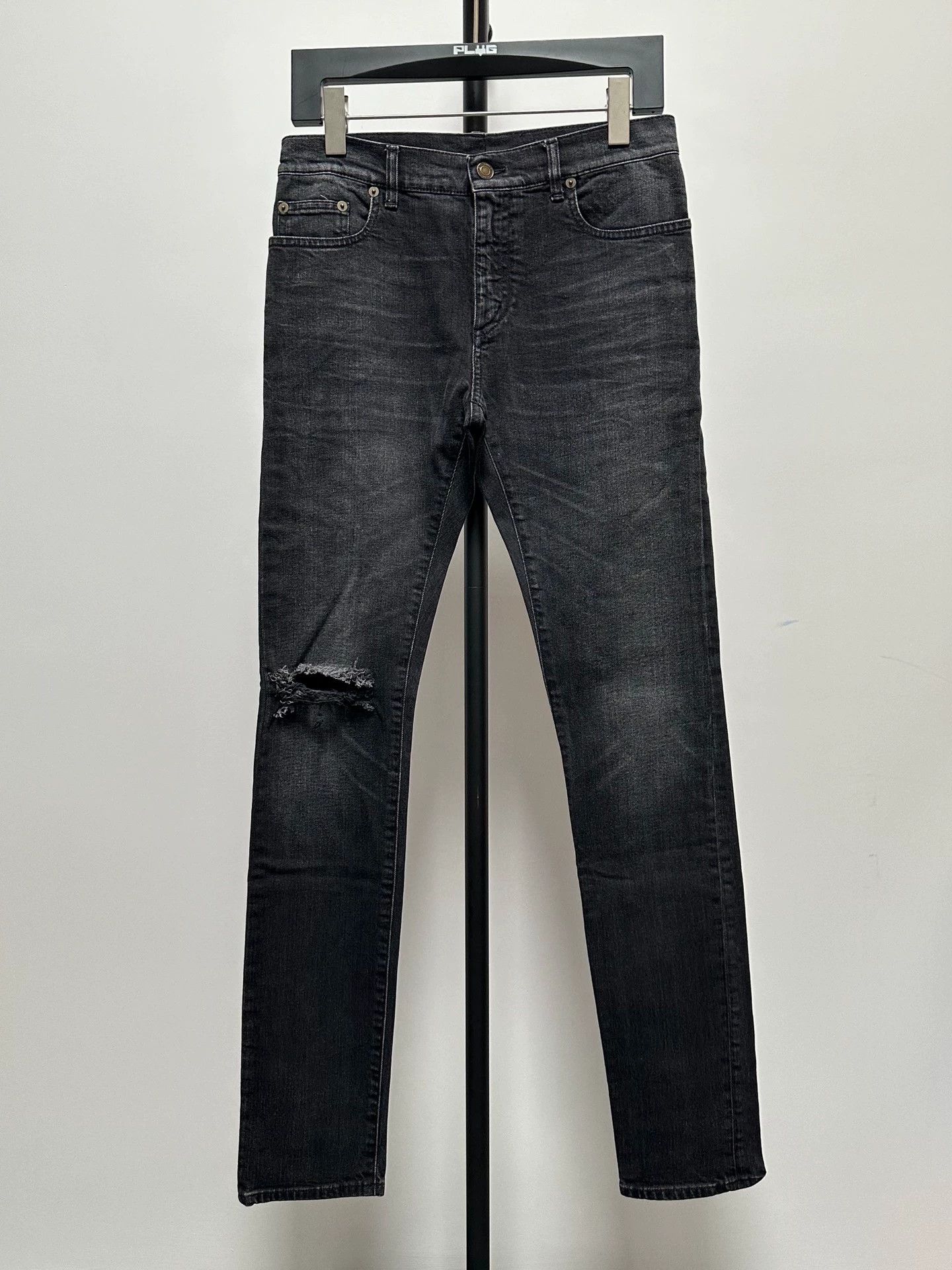 Saint Laurent Paris Saint Laurent Paris D02 Single Knee Knife Cutting Jeans Size US 31 - 1 Thumbnail
