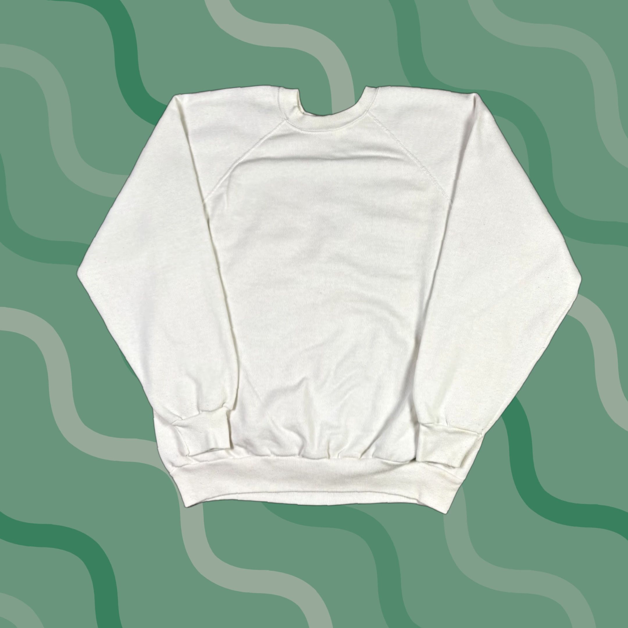 Vintage VINTAGE Christmas Sweatshirt Crewneck White Pullover 80s Adult XL Holiday Size US XL / EU 56 / 4 - 1 Thumbnail