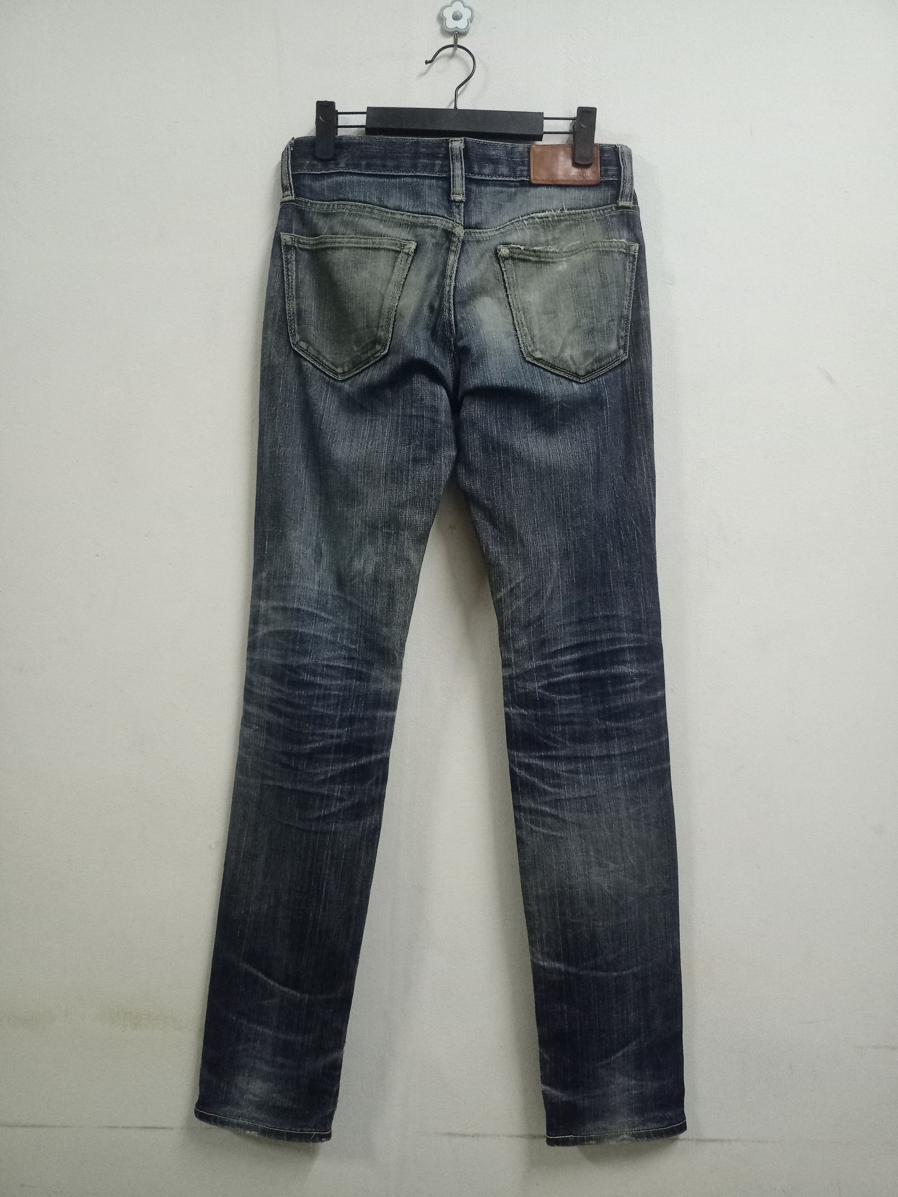 Japanese Brand × Uniqlo Vintage Japanese Uniqlo Mud Wash Distressed Jeans 29x33 Size US 29 - 2 Thumbnail