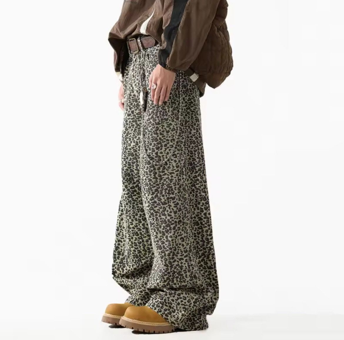 Other Leopard print denim Size US 33 - 2 Thumbnail