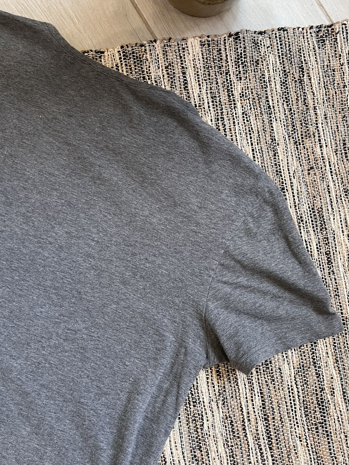 Versace × Vintage Vintage Versace Tshirt grey blank tee minimalistic logo Size US L / EU 52-54 / 3 - 11 Thumbnail
