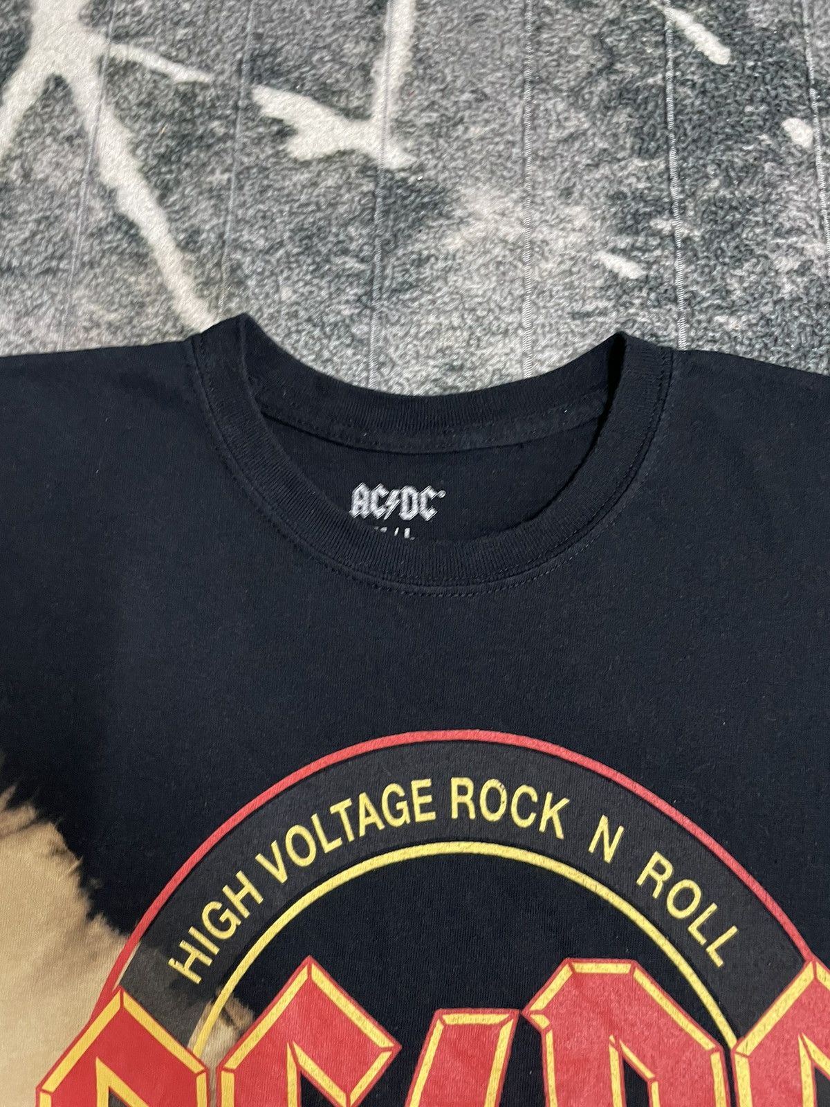 Band Tees RARE ACDC BAND CROP TOP TEE Size L / US 10 / IT 46 - 6 Thumbnail