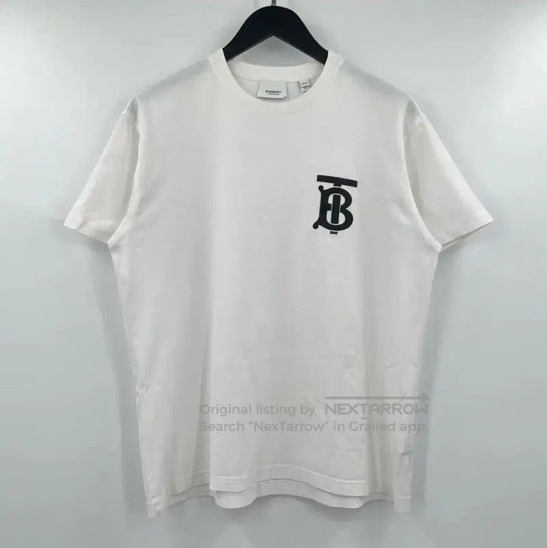 Burberry White Cotton Short Sleeve T-Shirt.