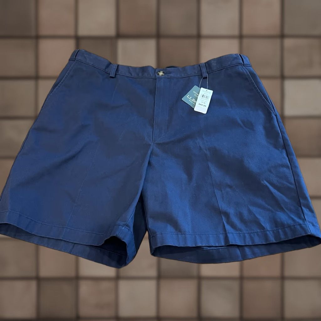 Vintage L.L. Bean Double L Chino Shorts Mens 36 8" Inseam Light Beige Solid Pockets Zip Cotton Casual Summer Fall Spring Vintage No Size US 40 / EU 56 - 1 Thumbnail