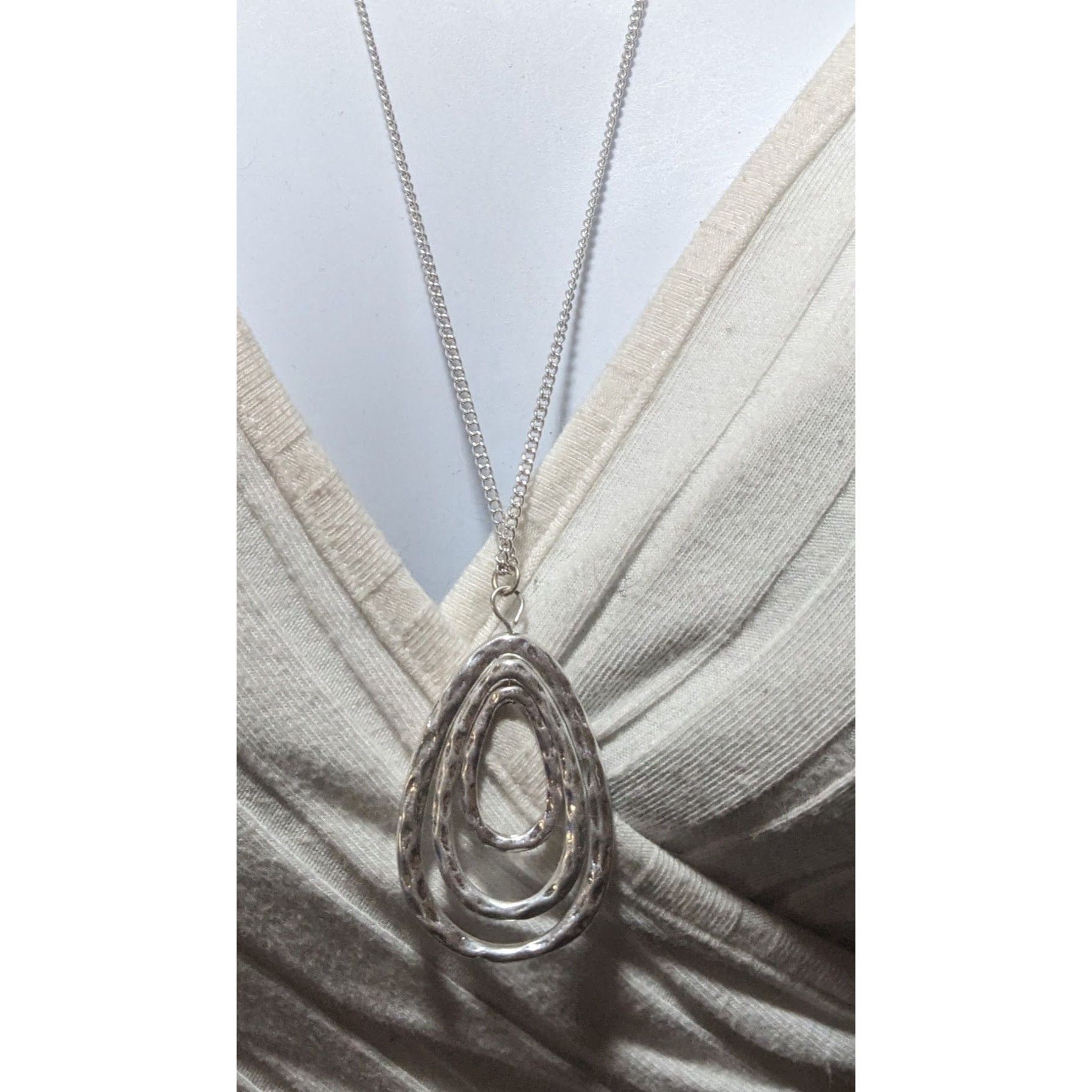 Other Silver Hammered Teardrop Pendant Necklace Size ONE SIZE - 7 Thumbnail