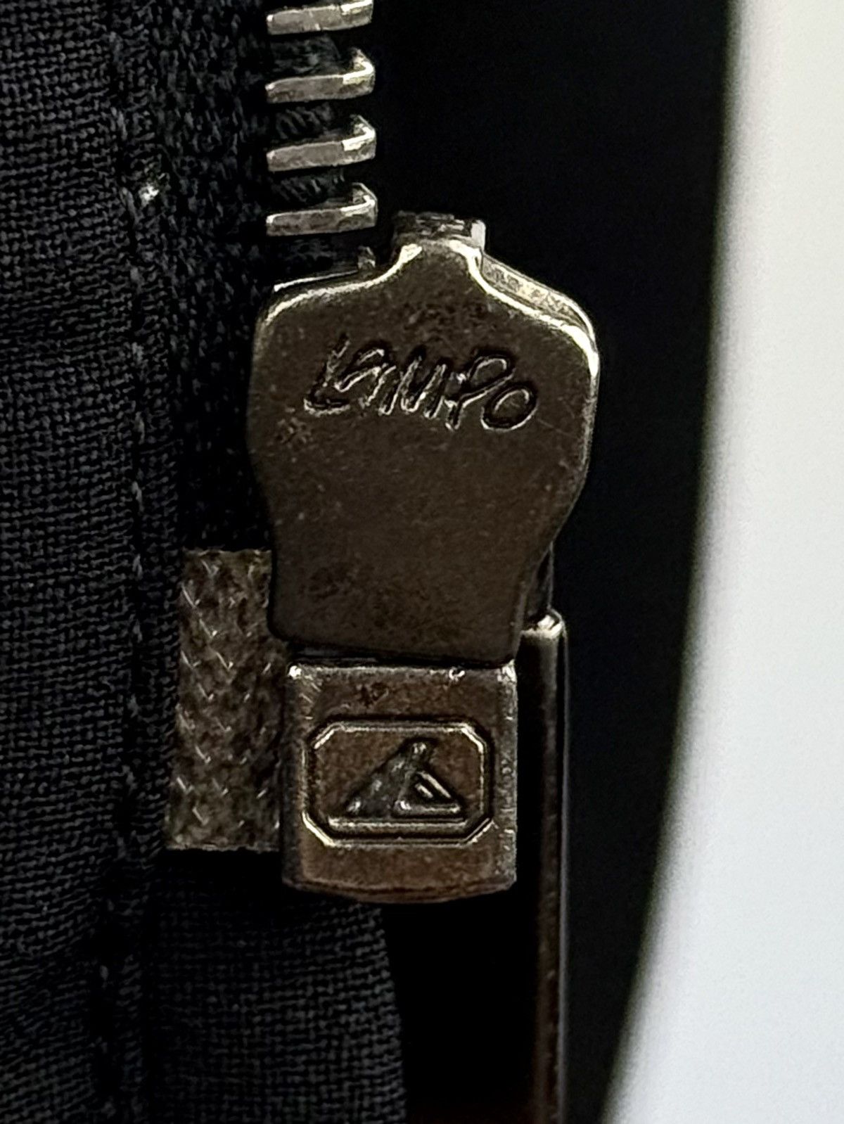 Gucci Gucci - FW/98 - Tom Ford - Shoulder Padded - GG Mono Lining Size M / US 6-8 / IT 42-44 - 13 Thumbnail