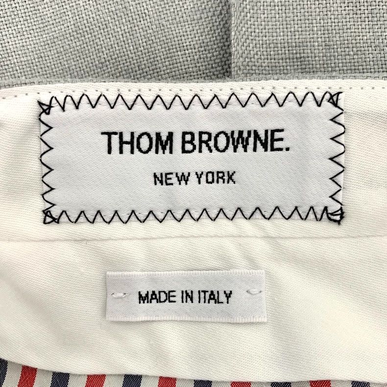 Thom Browne Thom Browne Gray classic four-bar half-length wool pleated Size 25" / US 0 / IT 36 - 5 Thumbnail