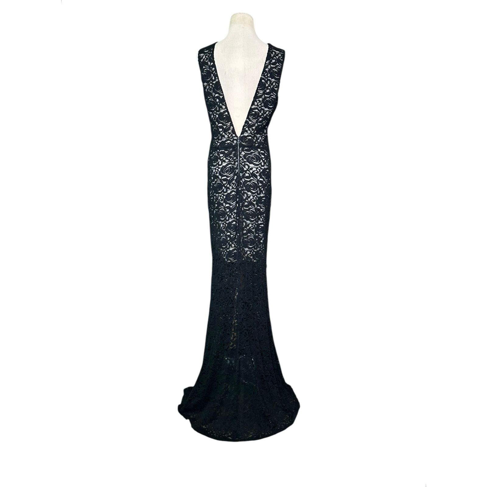 Alice + Olivia Alice + Olivia Mia Black Lace Maxi Dress size 10 Size L / US 10 / IT 46 - 2 Thumbnail