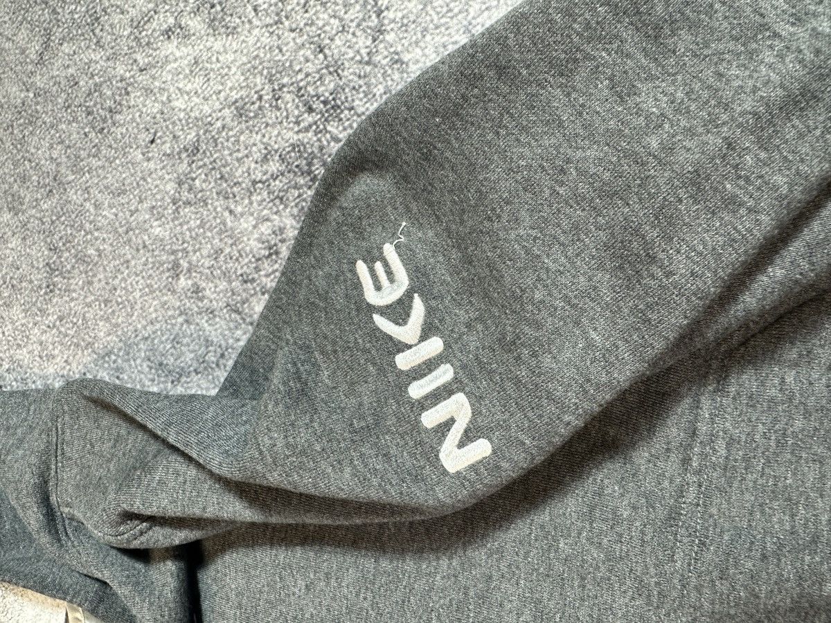 Nike × Vintage Y2K Vintage Nike Central Logo Hoodie Streetwear Rare USA S Size US S / EU 44-46 / 1 - 4 Thumbnail