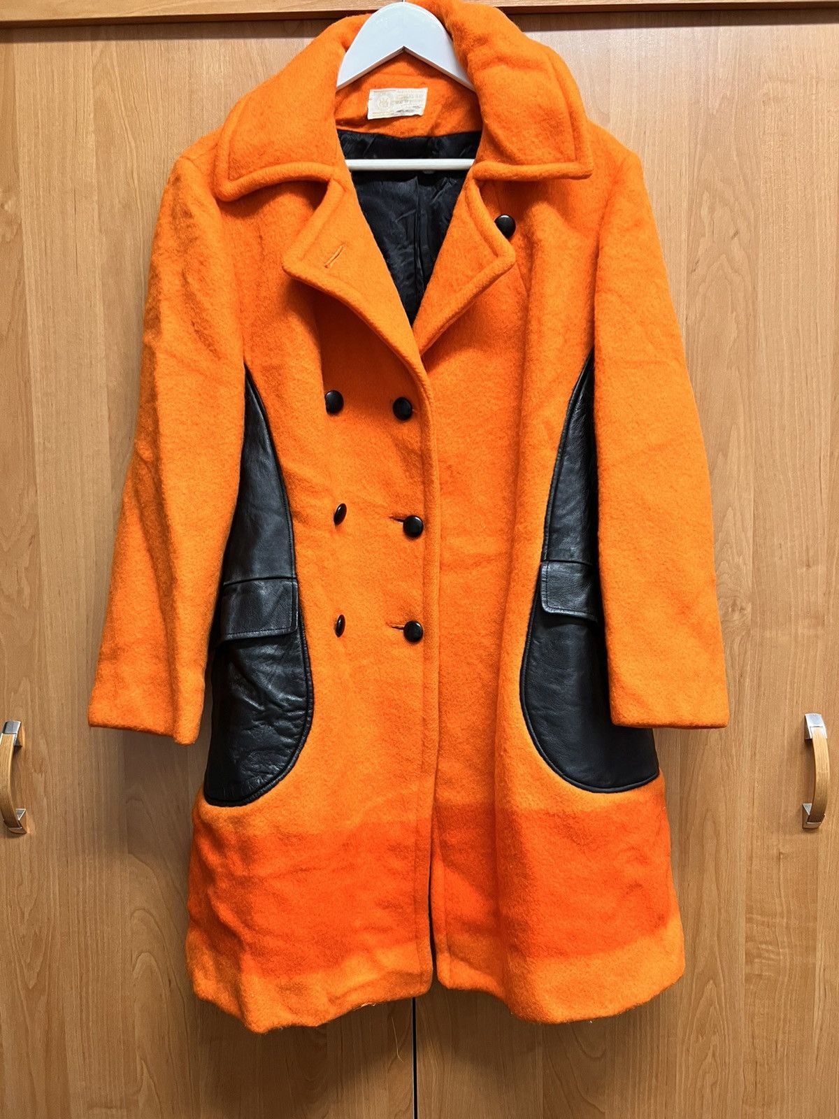 Hudsons Bay × Vintage Hudson’s Bay orange rare coat made in Canada 1940s 100% wool Size M / US 6-8 / IT 42-44 - 1 Thumbnail