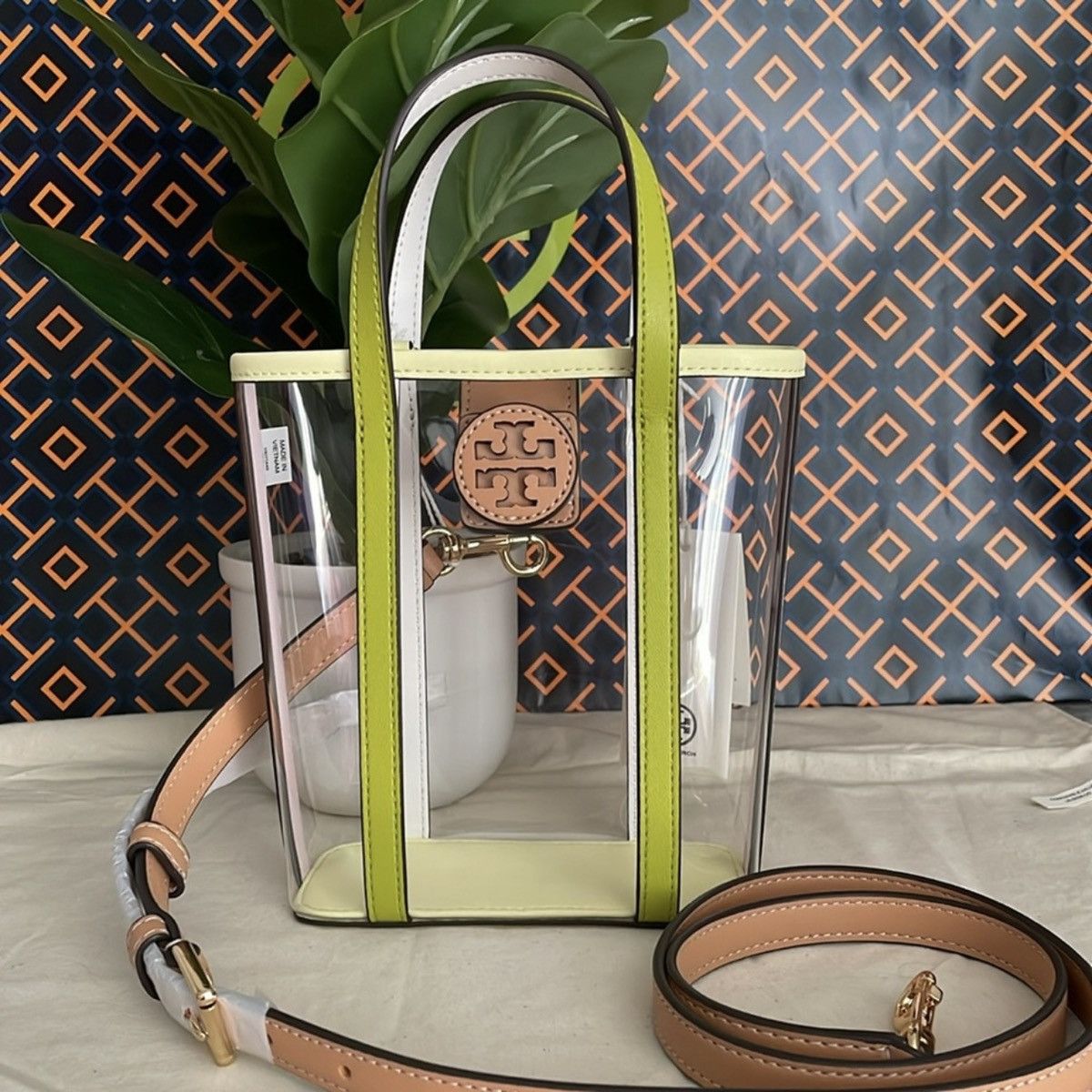 Tory Burch NWT tory burch Blake clear shopper leather crossboy bag Size ONE SIZE - 1 Thumbnail