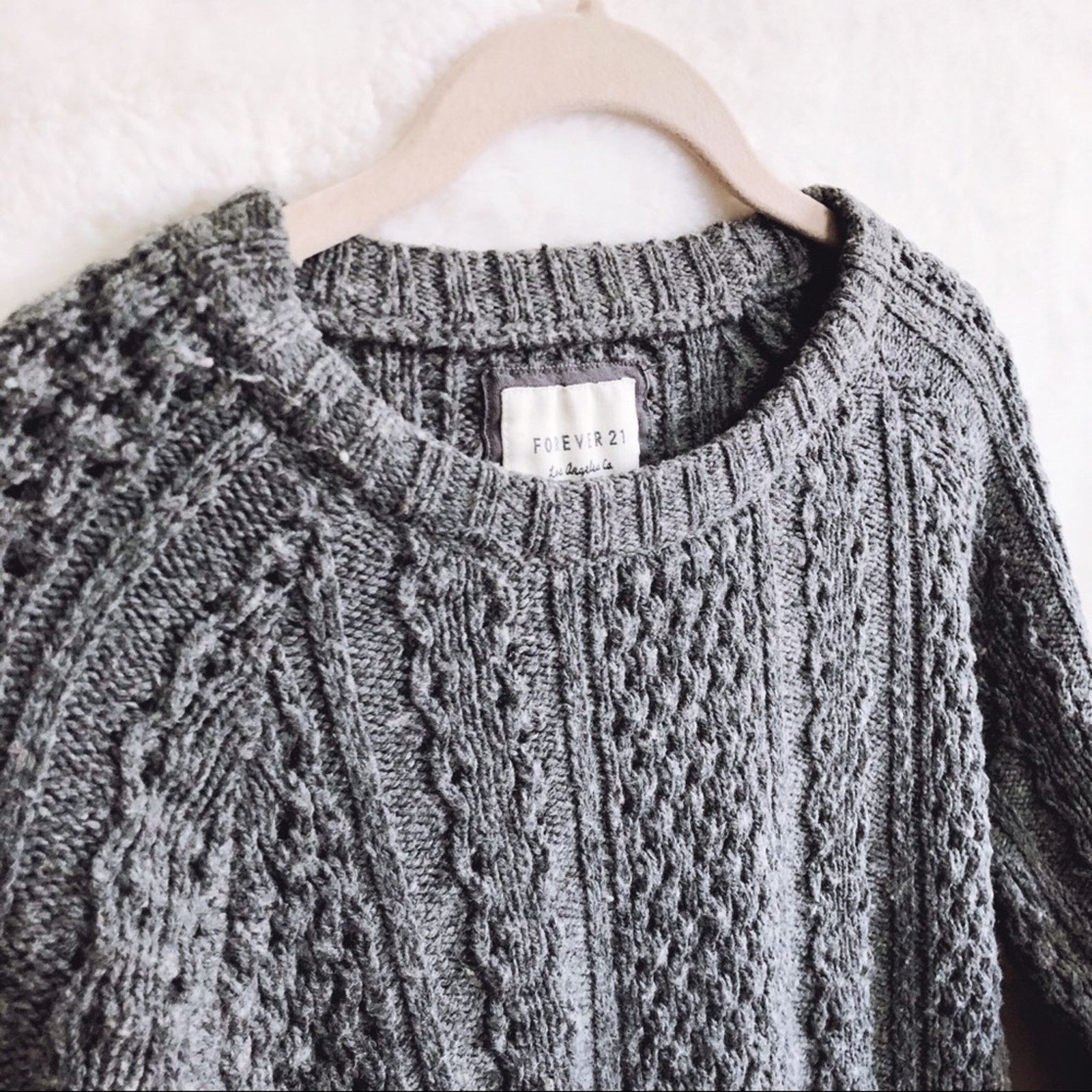 Forever 21 Forever 21 Gray Knit Long Sleeve Sweater Size S / US 4 / IT 40 - 3 Thumbnail