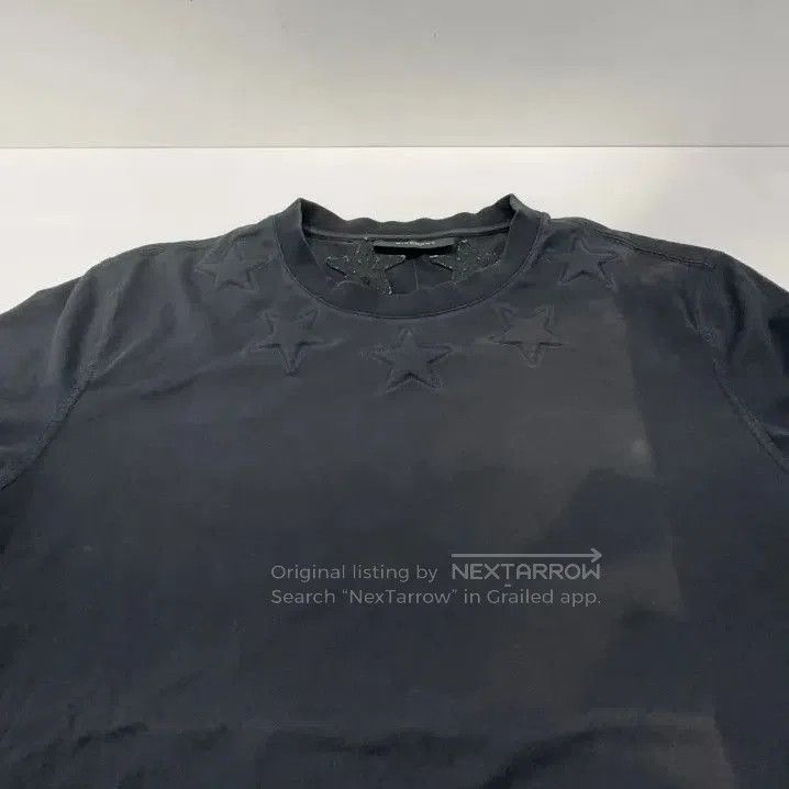 Givenchy Givenchy Men's Star Decor Short-Sleeve T-Shirt. Size US M / EU 48-50 / 2 - 2 Thumbnail