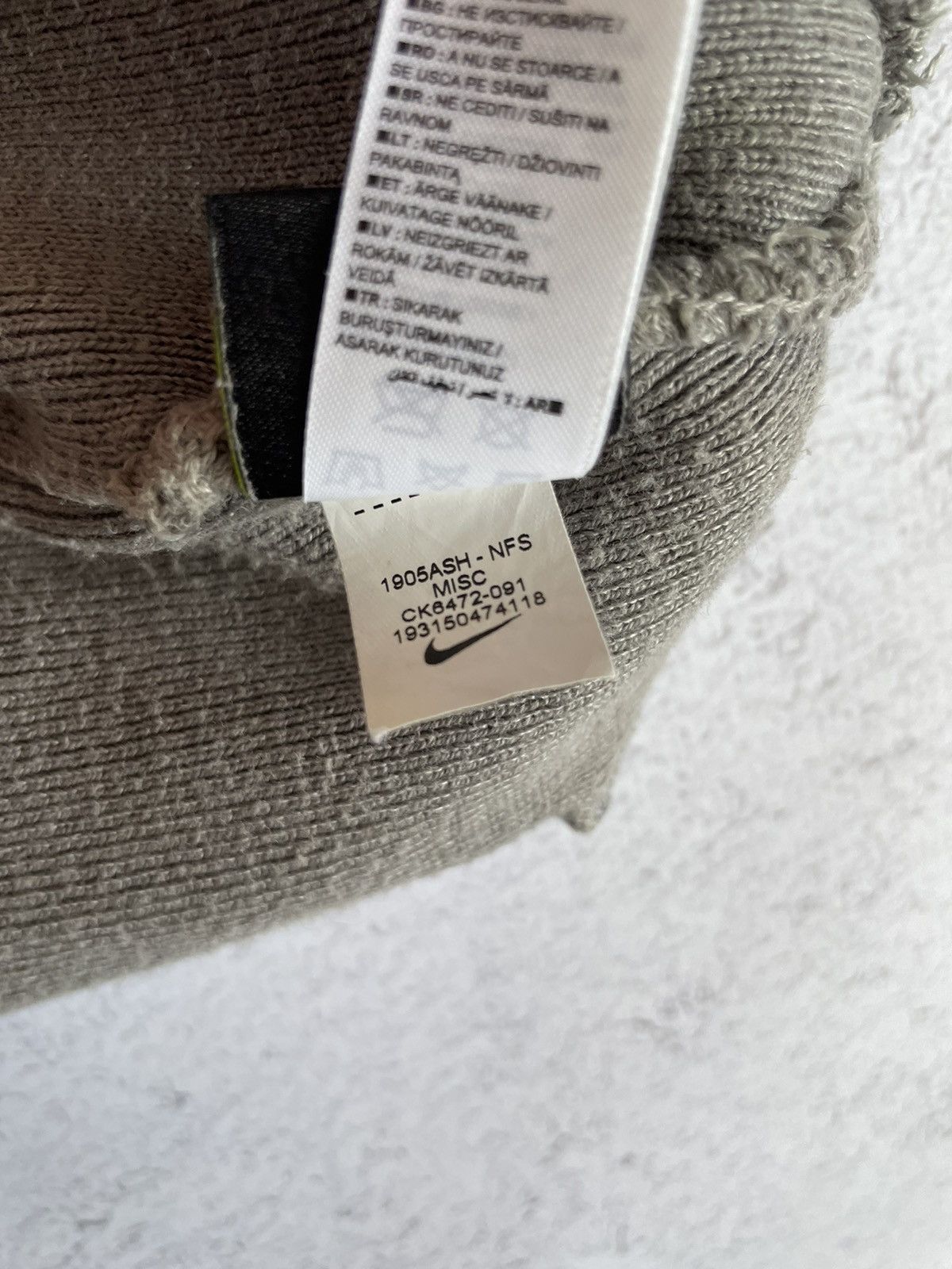 Nike Nike Beanie Hat Cap Grey One Size Size ONE SIZE - 4 Thumbnail