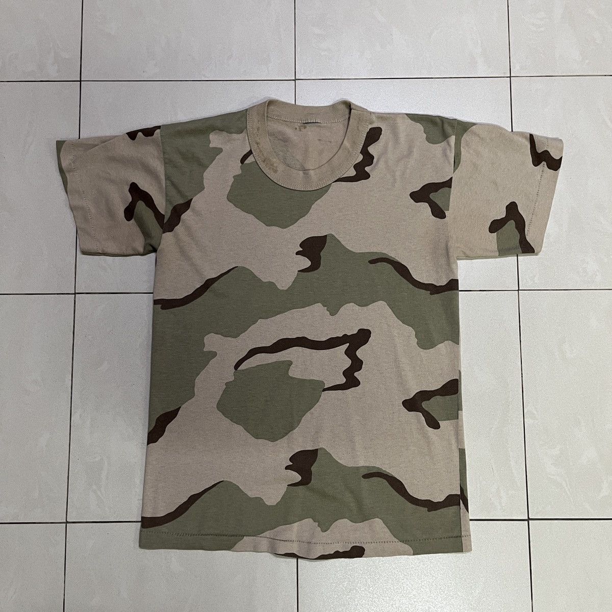 Other Vintage Military Desert Camouflage T Shirt Size US XS / EU 42 / 0 - 1 Thumbnail