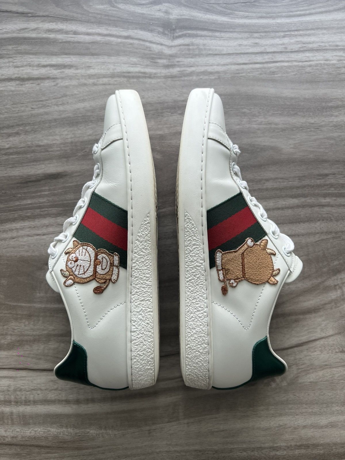 Gucci Doraemon x Gucci Ace Ivory Devil Patch Size 7 (EU 37) Womens Size US 7 / IT 37 - 2 Thumbnail