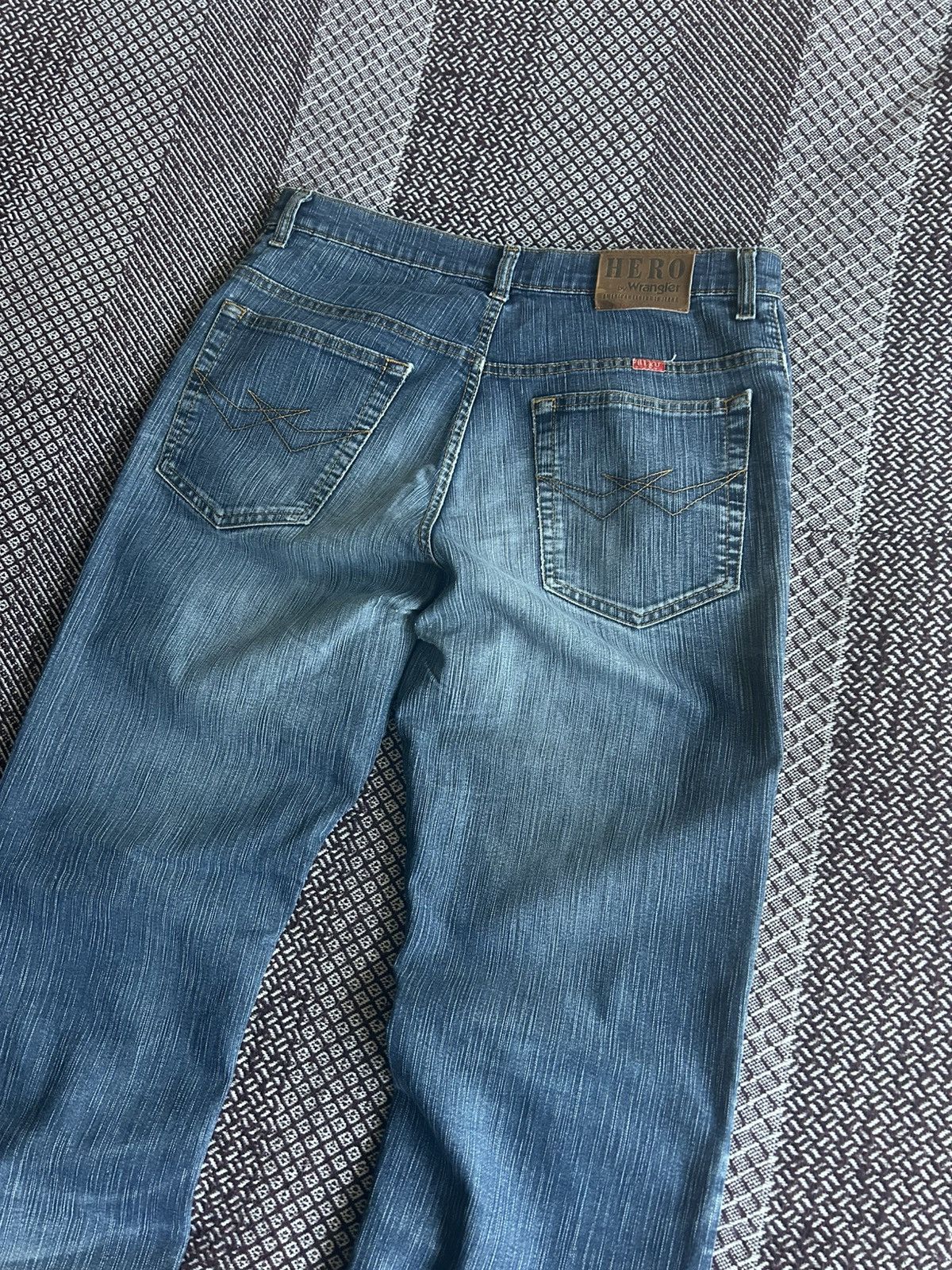 Wrangler Hero by Wrangler Regular Jeans Washed Denim Streetwear Style Size US 34 / EU 50 - 4 Thumbnail