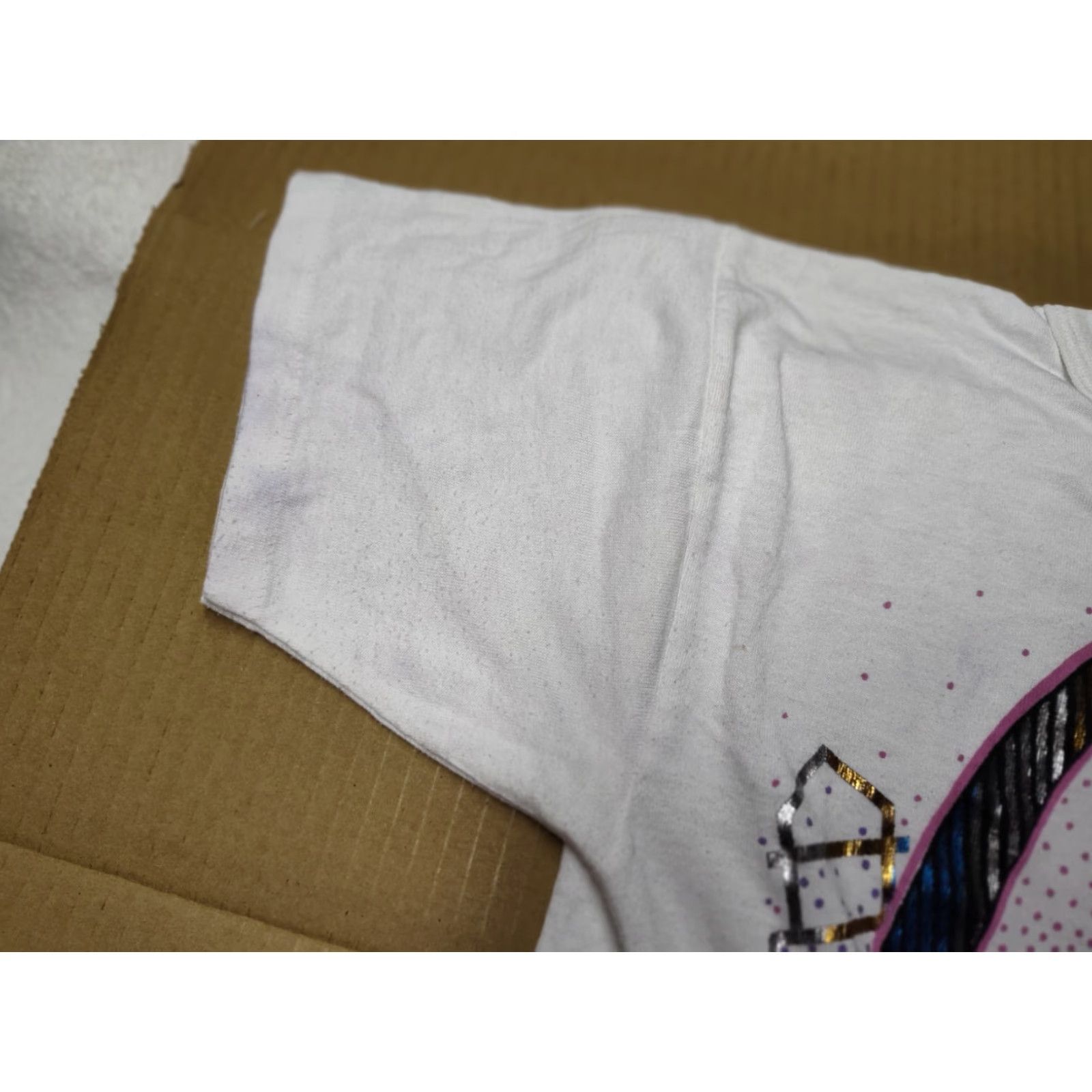 Vintage VINTAGE Michou Graphic T-Shirt St Louis Arch Short Sleeve Crew Neck White Adult Small 90s Mens Size US S / EU 44-46 / 1 - 6 Thumbnail
