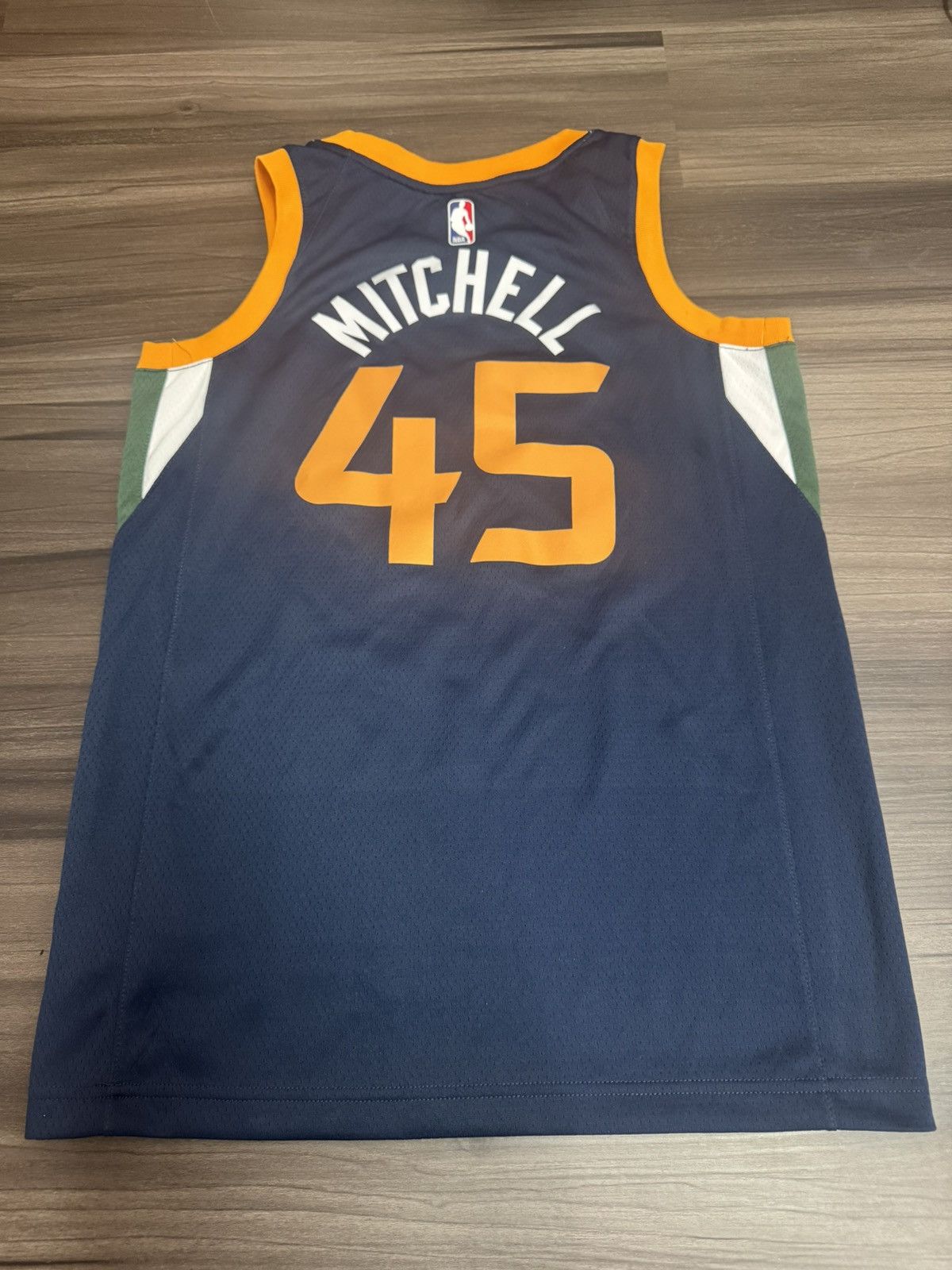 Nike Utah Jazz Donovan Mitchell #45 Dri-Fit Swingman Jersey 40 Size US S / EU 44-46 / 1 - 8 Thumbnail