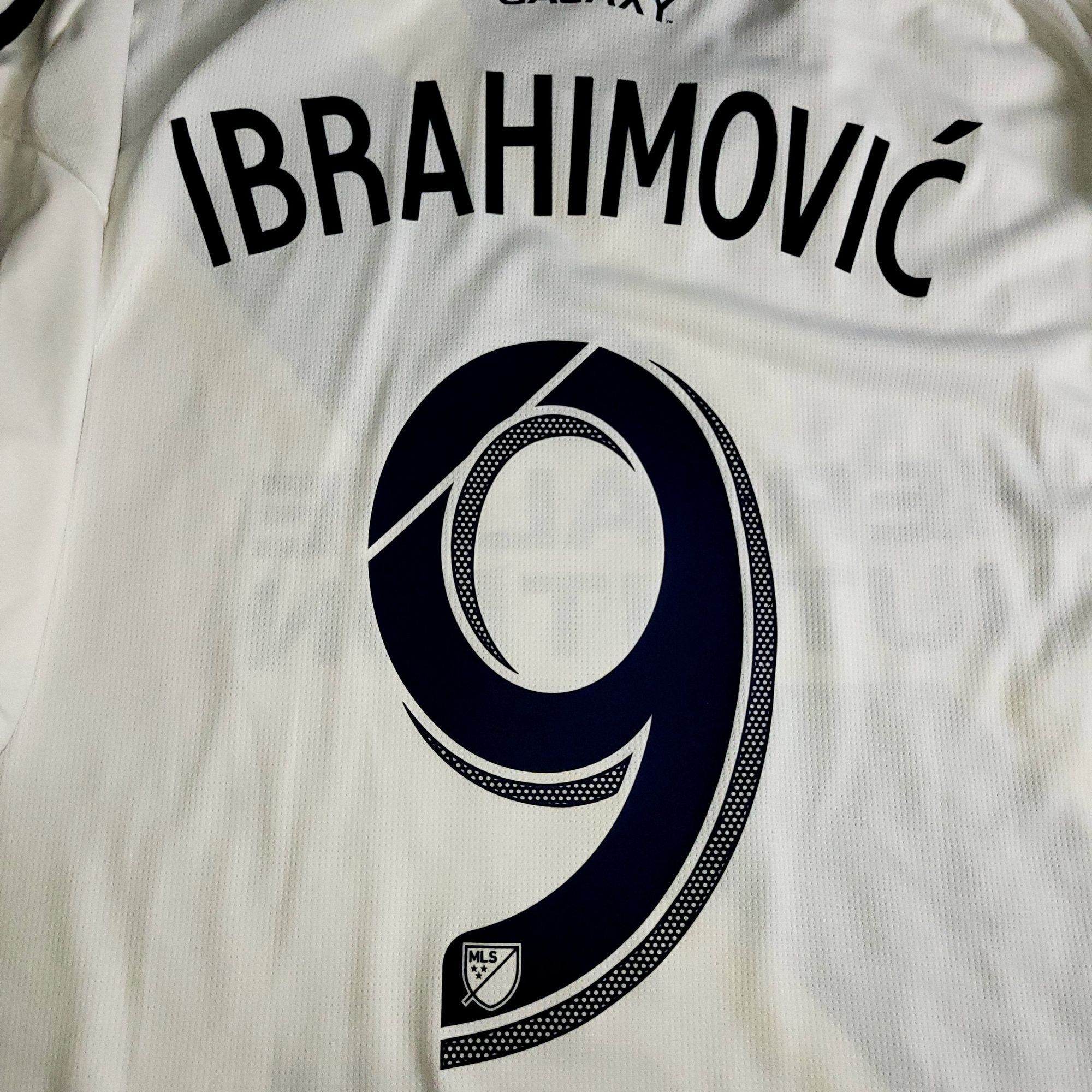 Adidas Ibrahimovic LA Galaxy 2018 2019 PLAYER ISSUE Soccer Jersey Size US XL / EU 56 / 4 - 3 Thumbnail