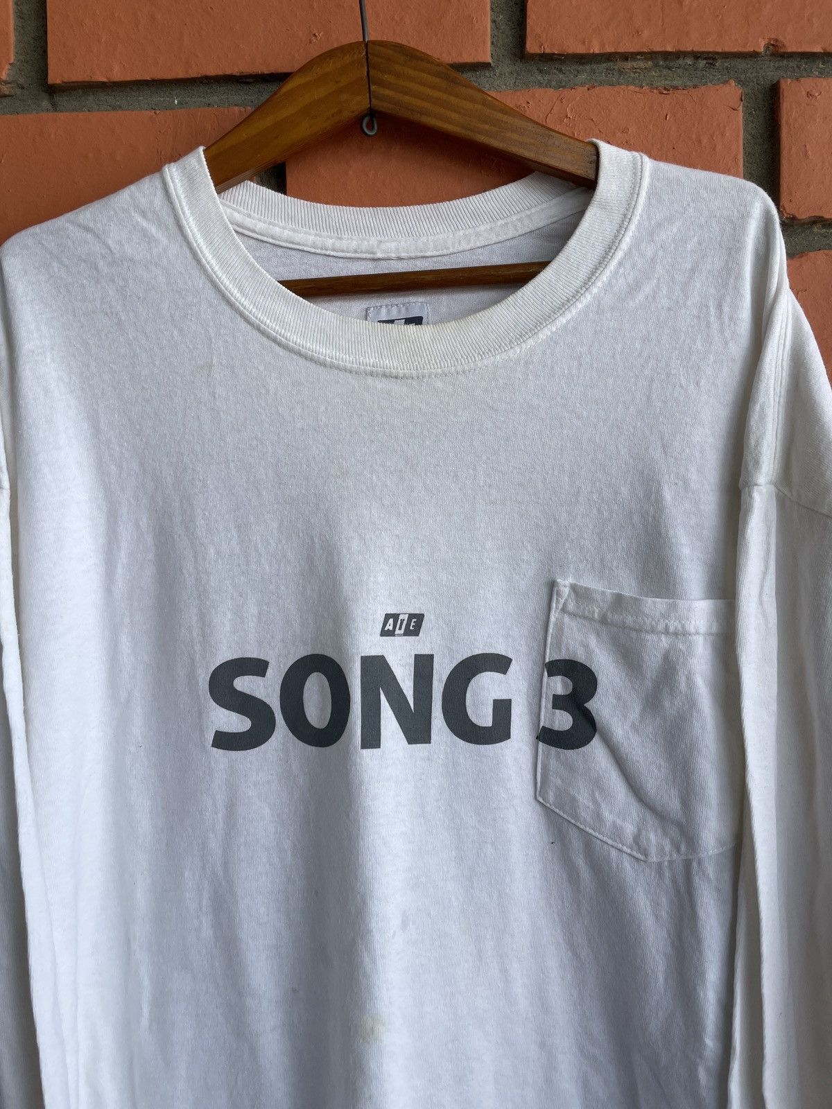 Nepenthes Archival Clothing Nepenthes London AIE Pop-art Rock N Roll Size US L / EU 52-54 / 3 - 4 Thumbnail
