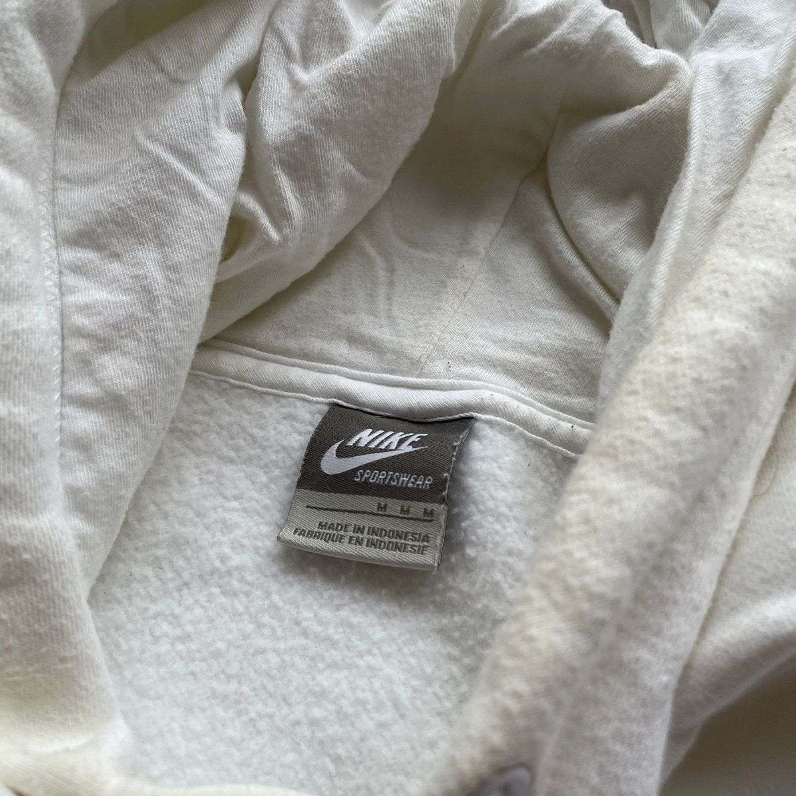 Nike Vintage Y2K Nike Hoodie Medium White Camouflage Swoosh Rare Size US M / EU 48-50 / 2 - 4 Thumbnail
