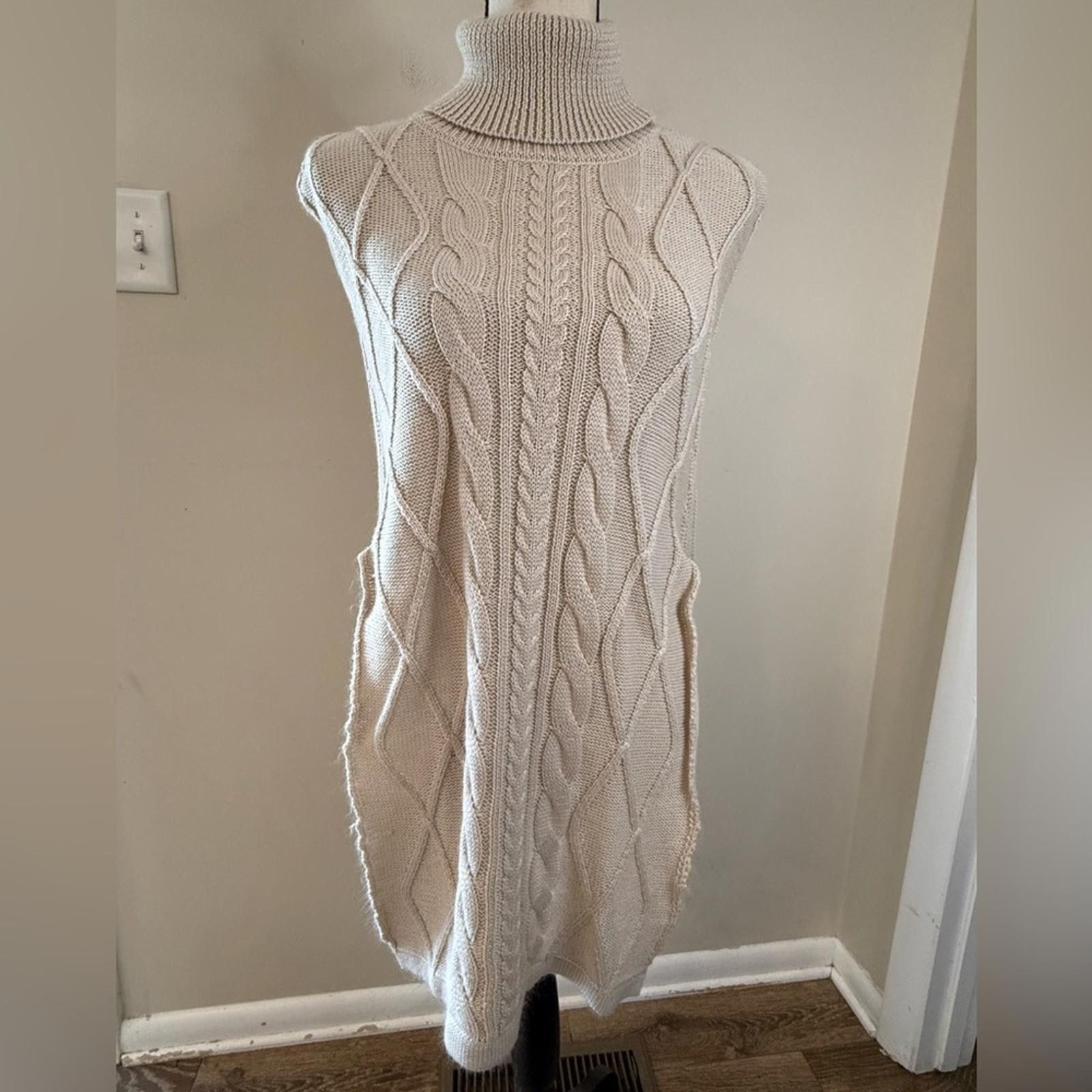 Other Beige tan chunky cable knit poncho sweater cape shawl SZ S/M Size M / US 6-8 / IT 42-44 - 5 Thumbnail